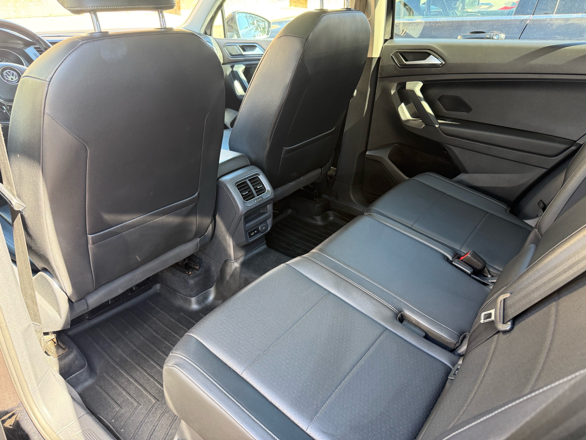 /hemiautosalesserviceinc/2018-Volkswagen-Tiguan-21133246266327244.jpg
