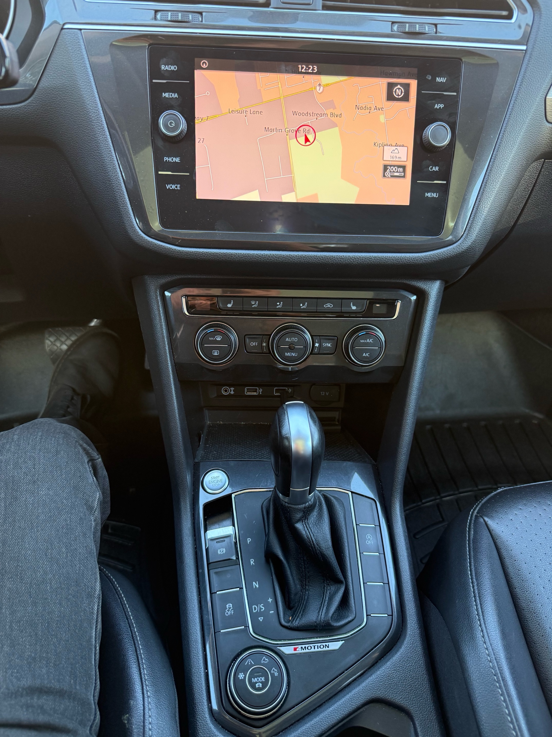/hemiautosalesserviceinc/2018-Volkswagen-Tiguan-8067981737306726.jpg