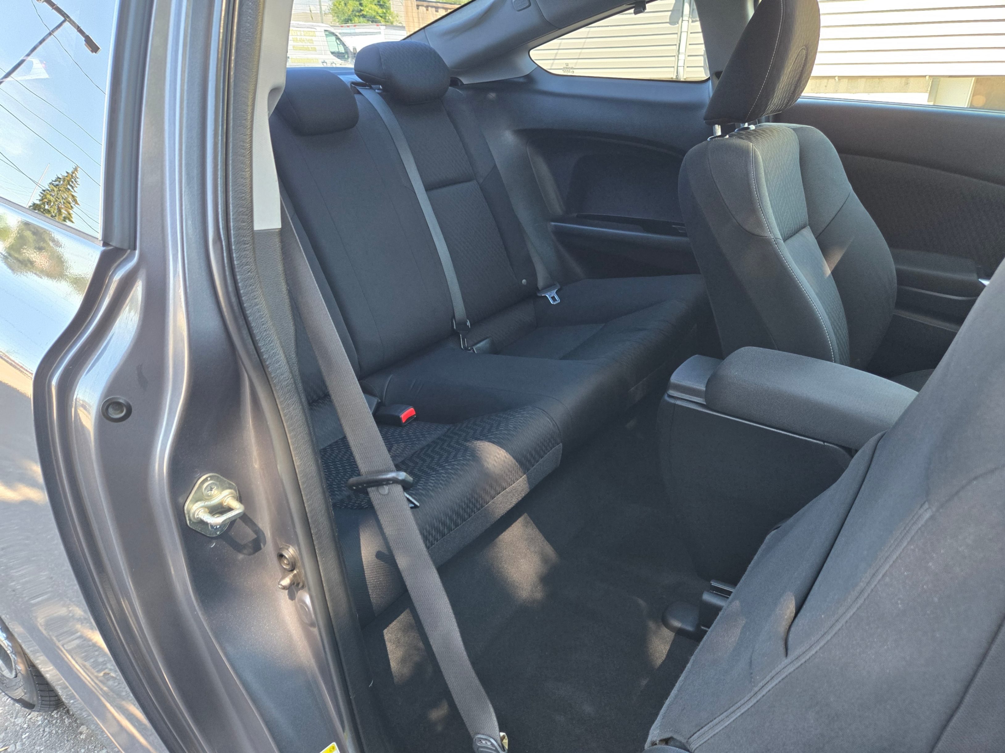 /hunsbroauto/2014-Honda-Civic-22569712588617863.jpg