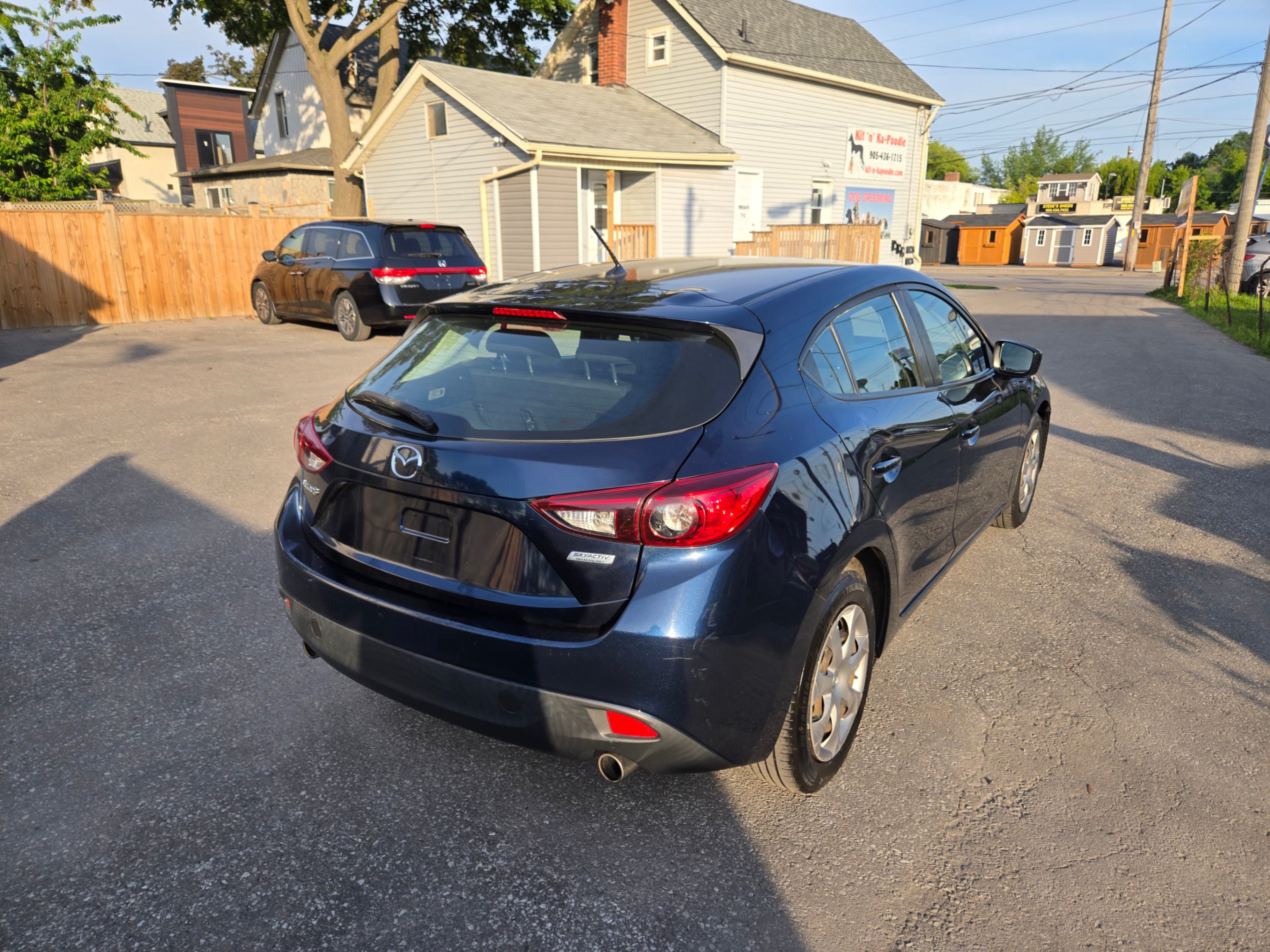 /hunsbroauto/2014-Mazda-Mazda3-3381125713476607.jpg