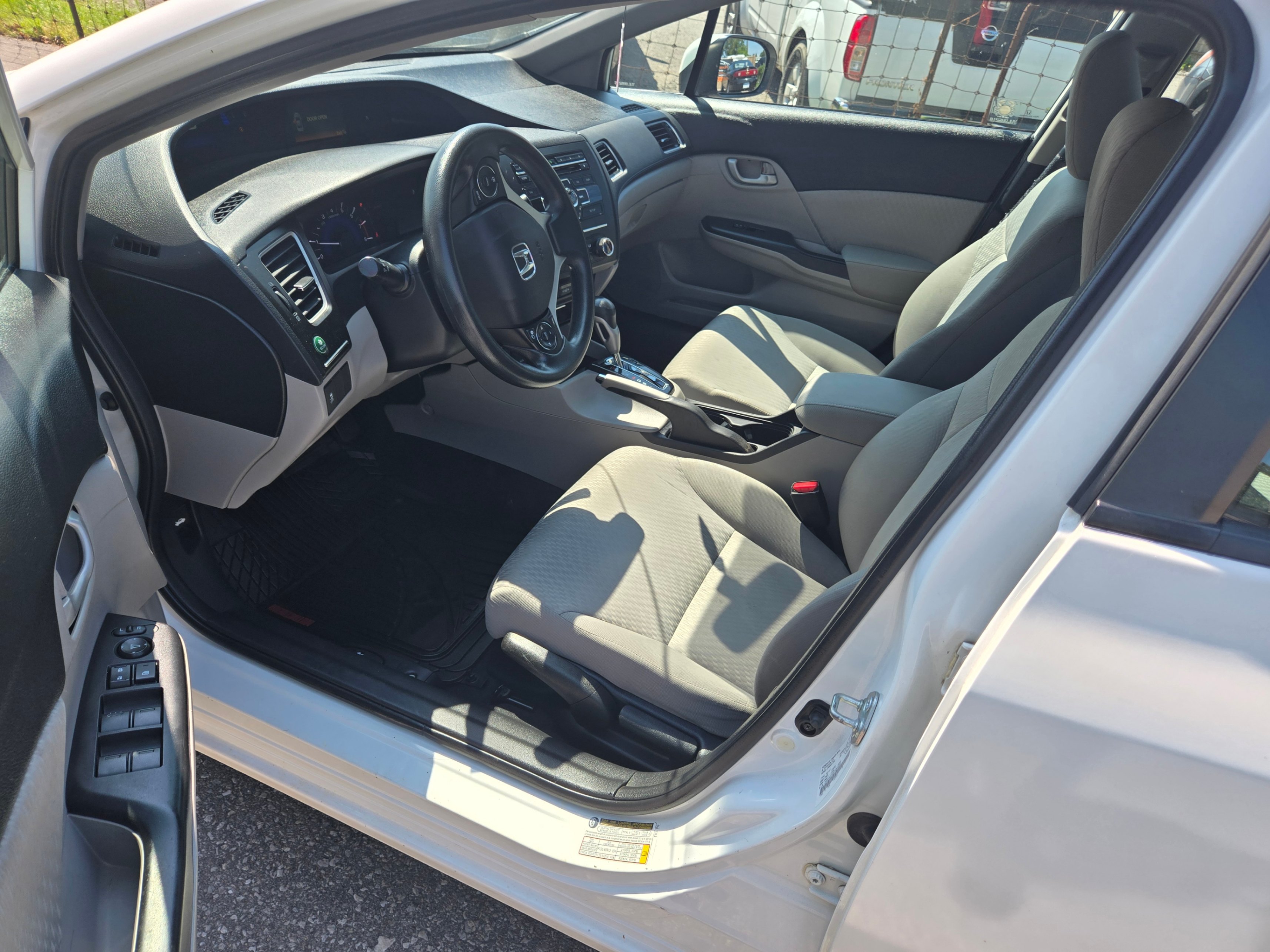 /hunsbroauto/2015-Honda-Civic-6273078882127772.jpg