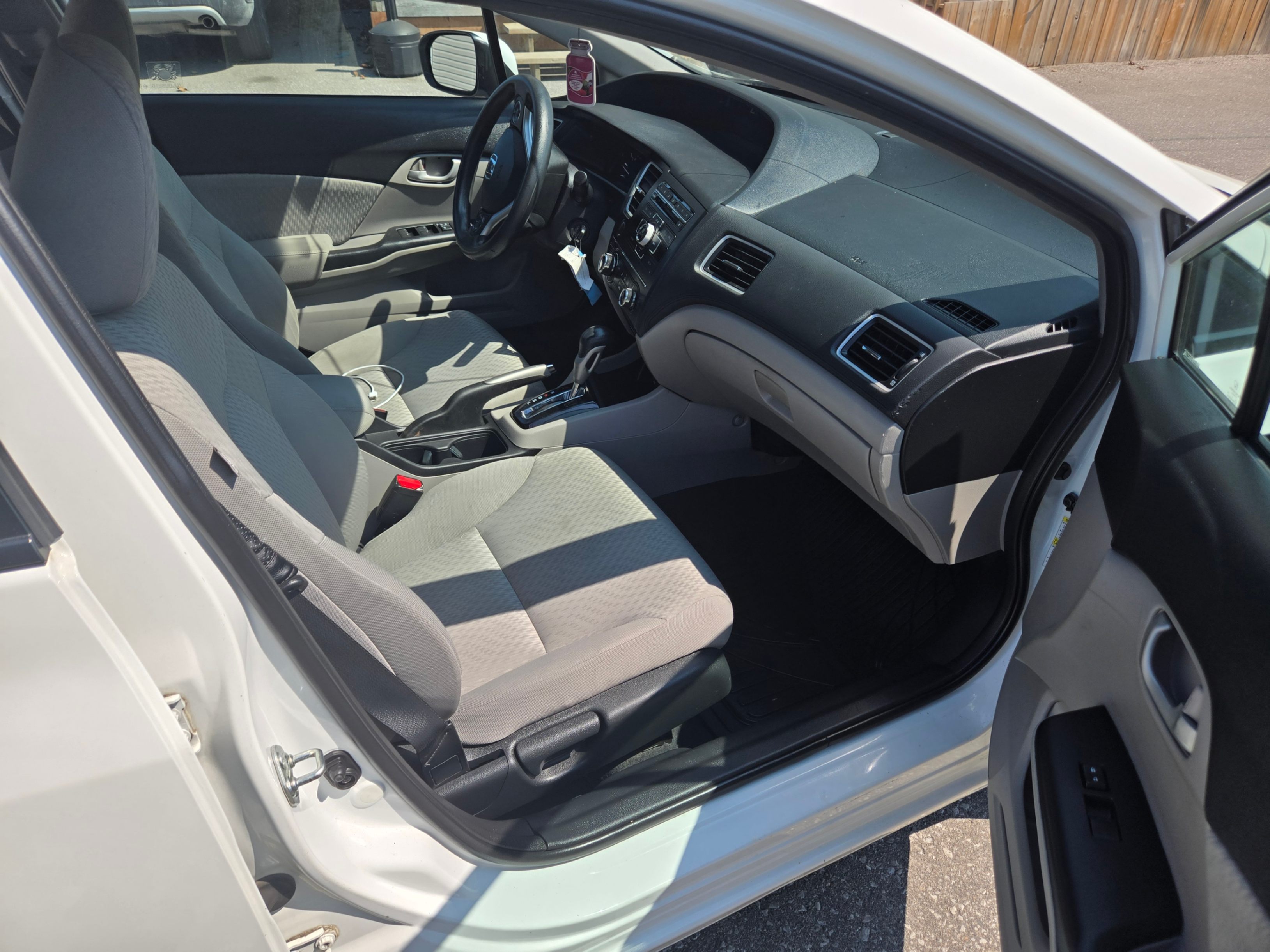 /hunsbroauto/2015-Honda-Civic-8135386621260503.jpg