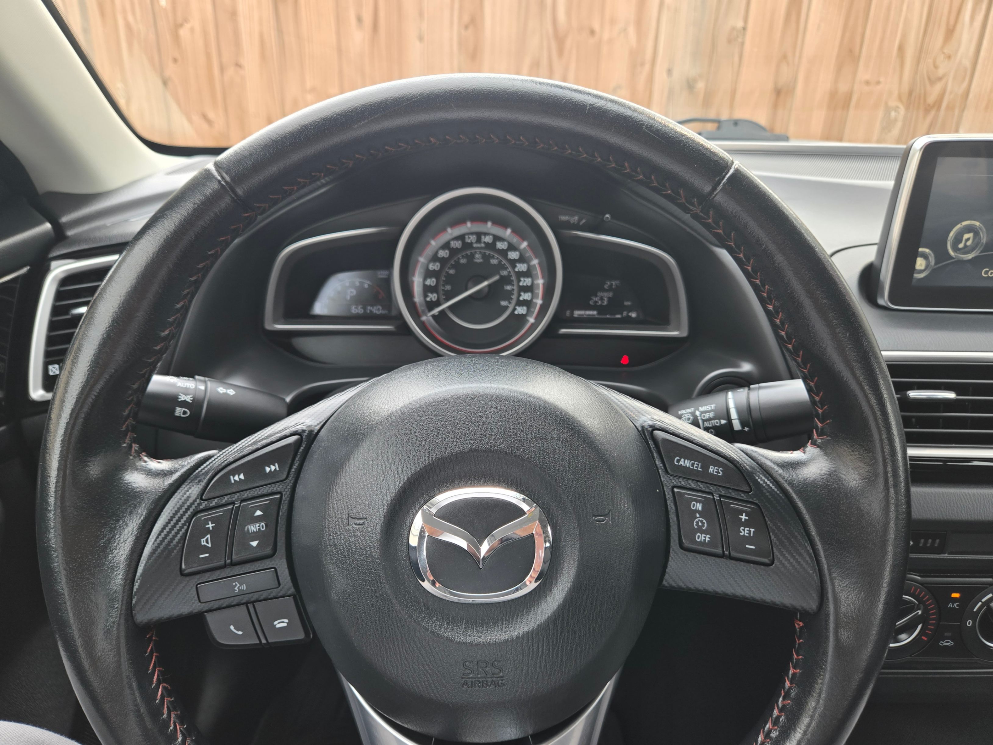 /hunsbroauto/2015-Mazda-Mazda3-7221282664414346.jpg