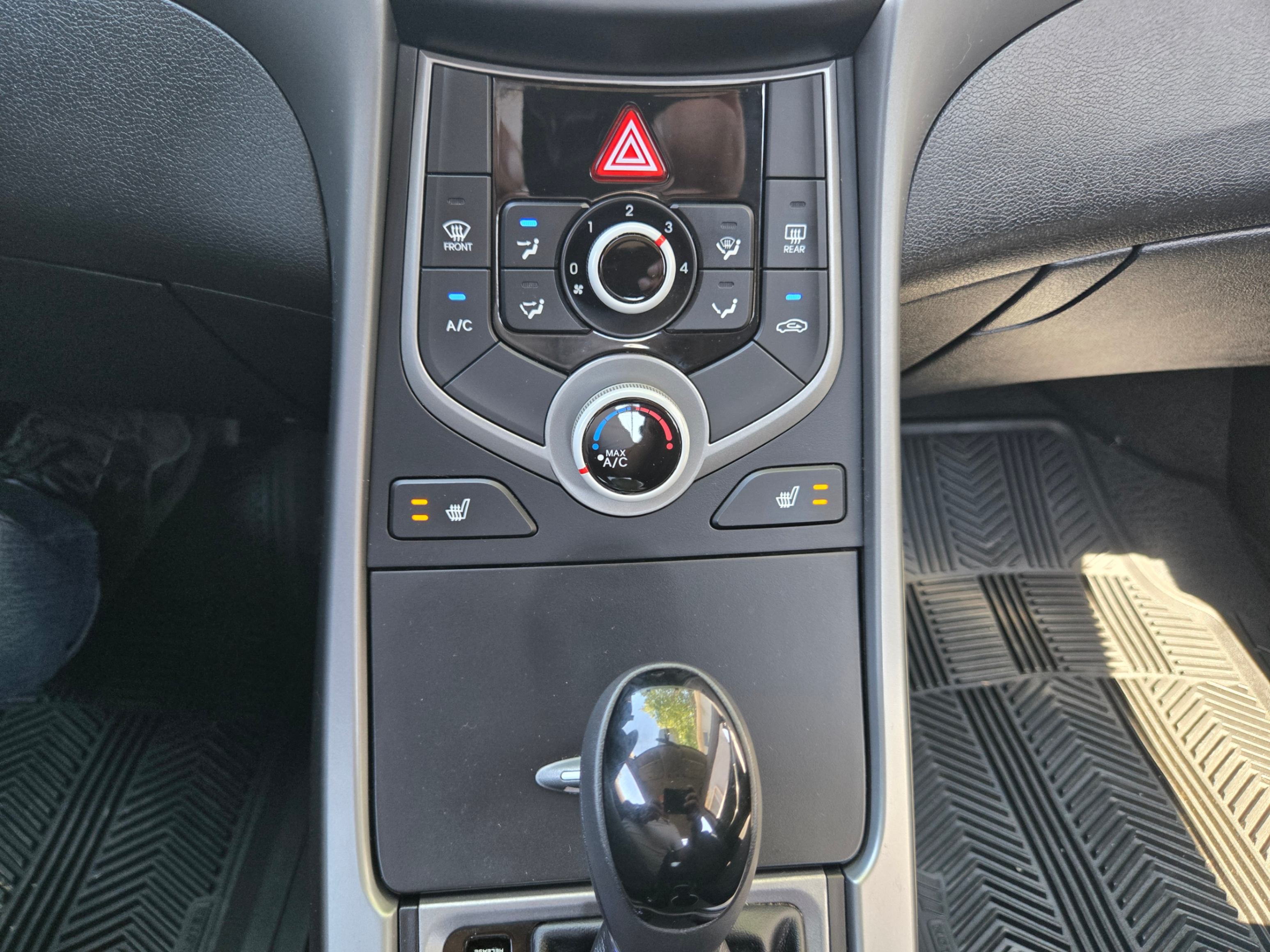 /hunsbroauto/2016-Hyundai-Elantra-7408530247287684.jpg