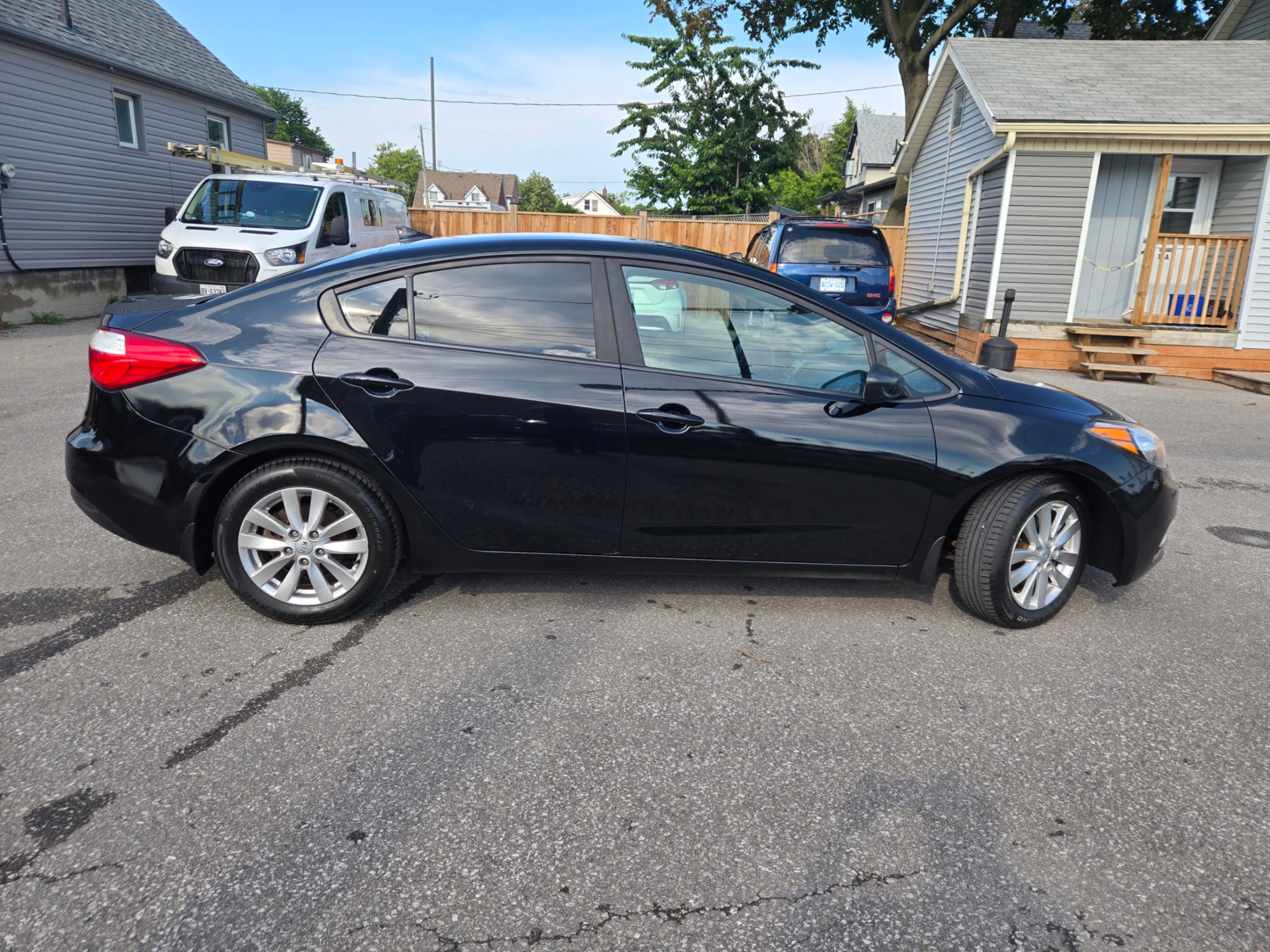 /hunsbroauto/2016-Kia-Forte-7086284309646325.jpg