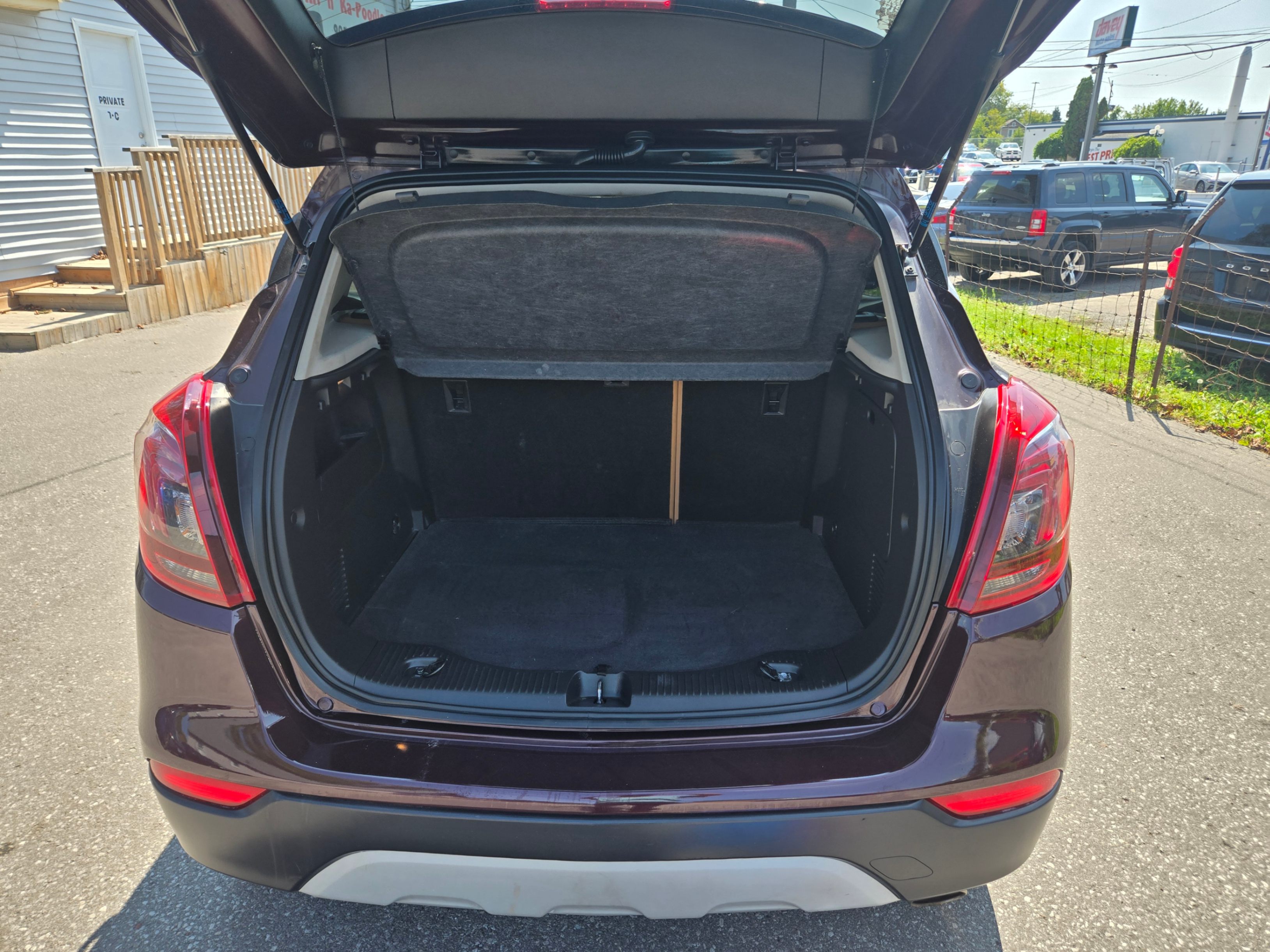 /hunsbroauto/2017-Buick-Encore-7580332705706205.jpg