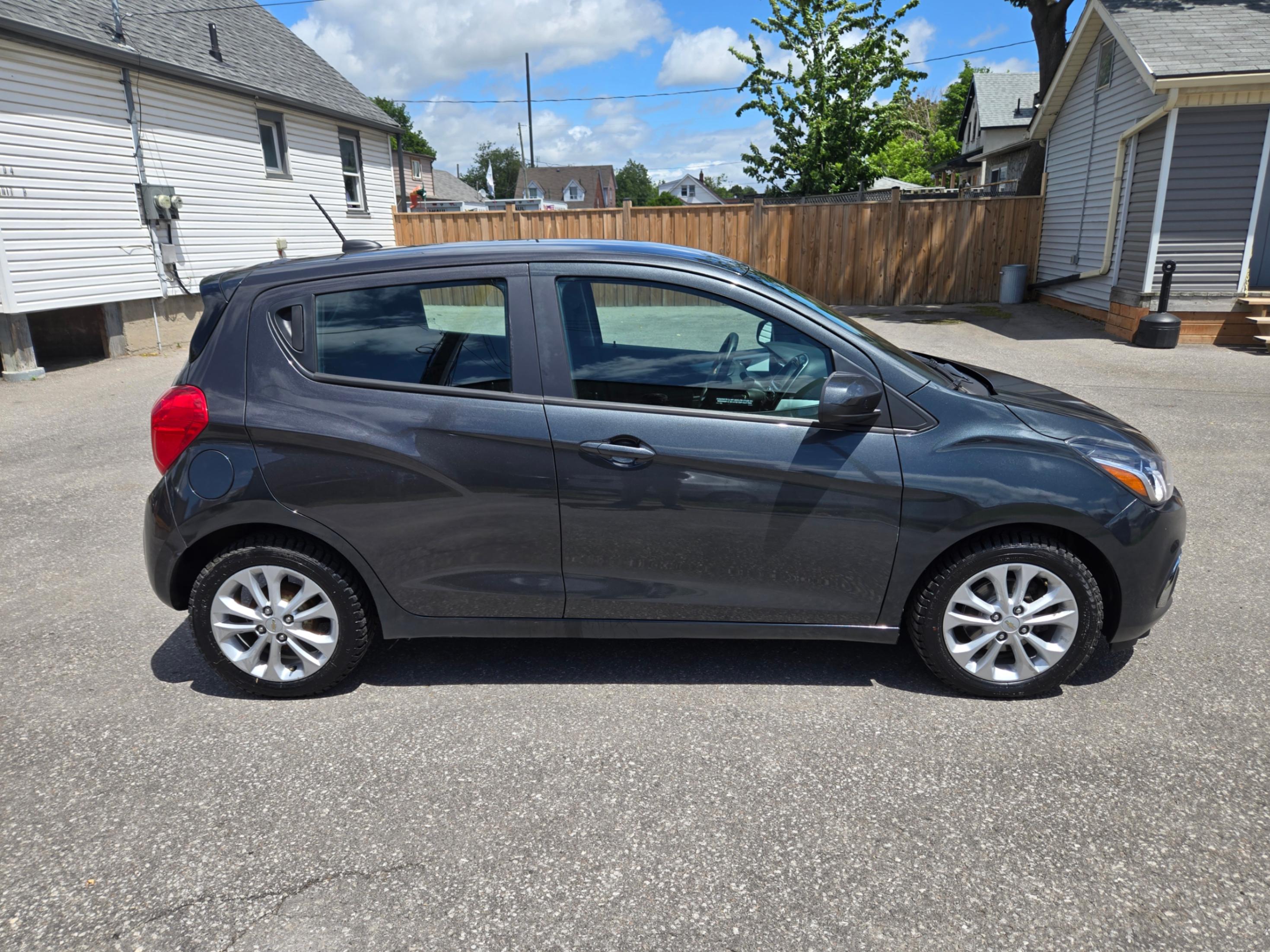/hunsbroauto/2017-Chevrolet-Spark-0034642706808918344.jpg