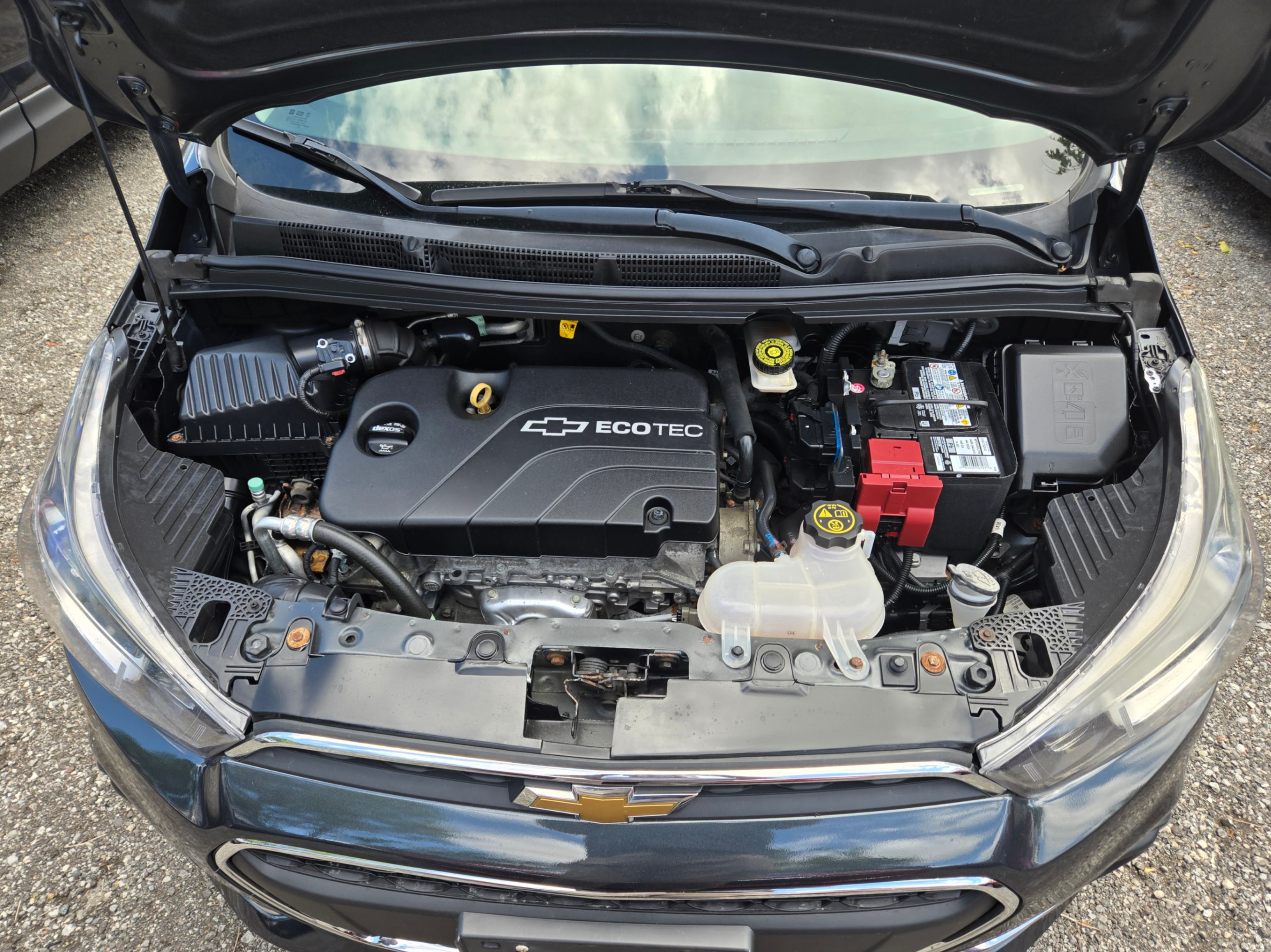 /hunsbroauto/2017-Chevrolet-Spark-011845767431687415.jpg