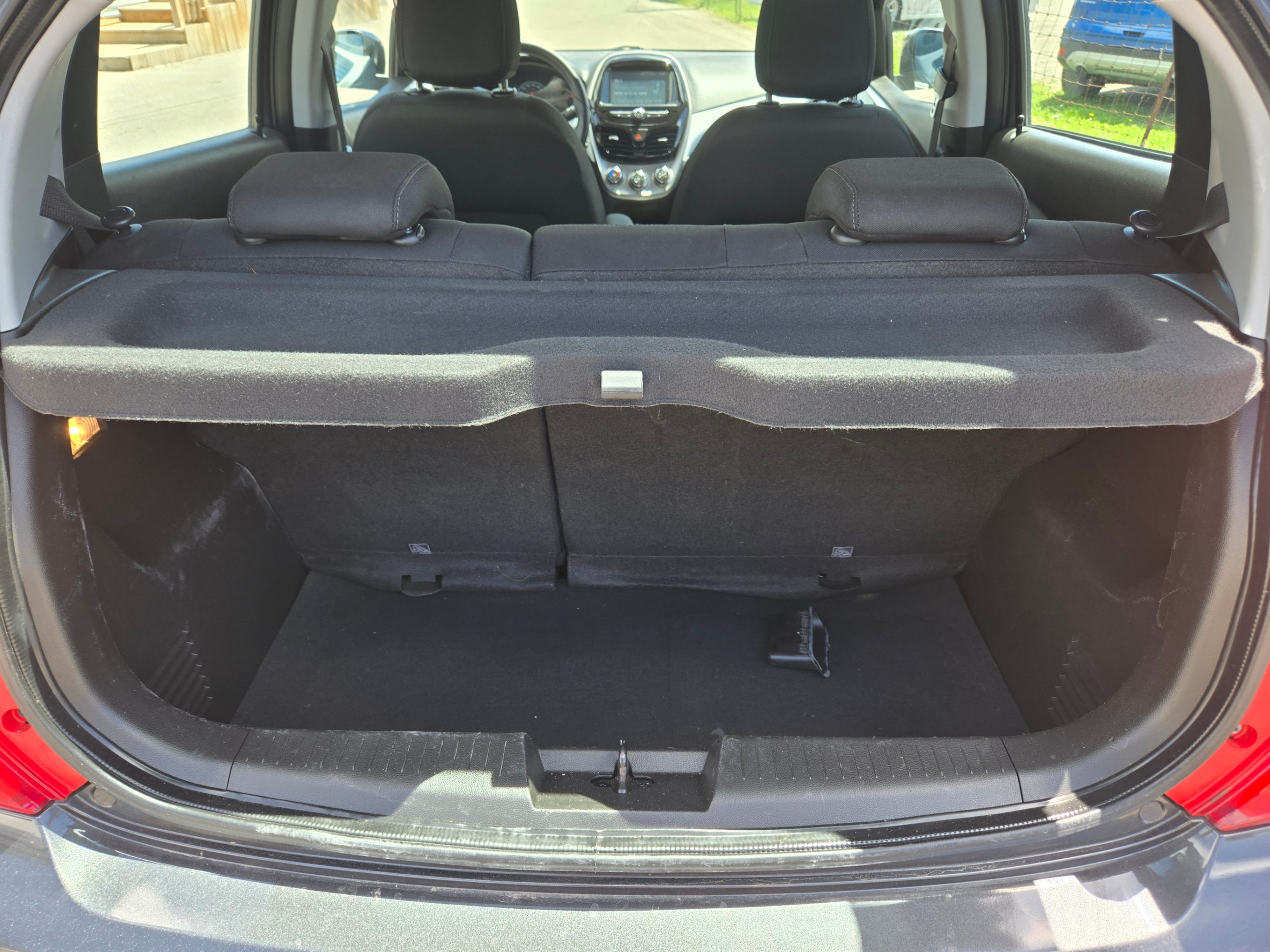 /hunsbroauto/2017-Chevrolet-Spark-43549876635803764.jpg