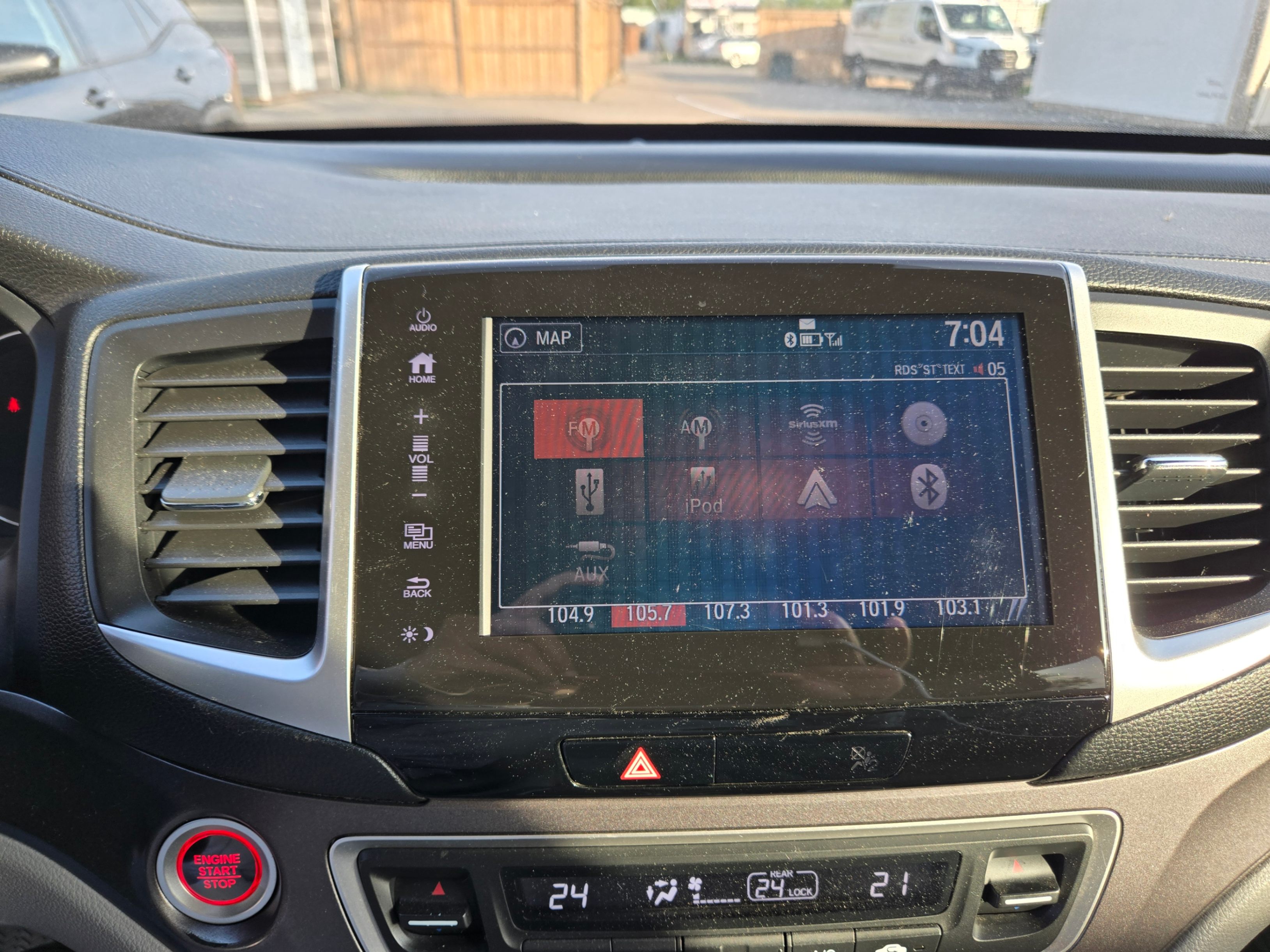 /hunsbroauto/2017-Honda-Pilot-15449126743232489.jpg
