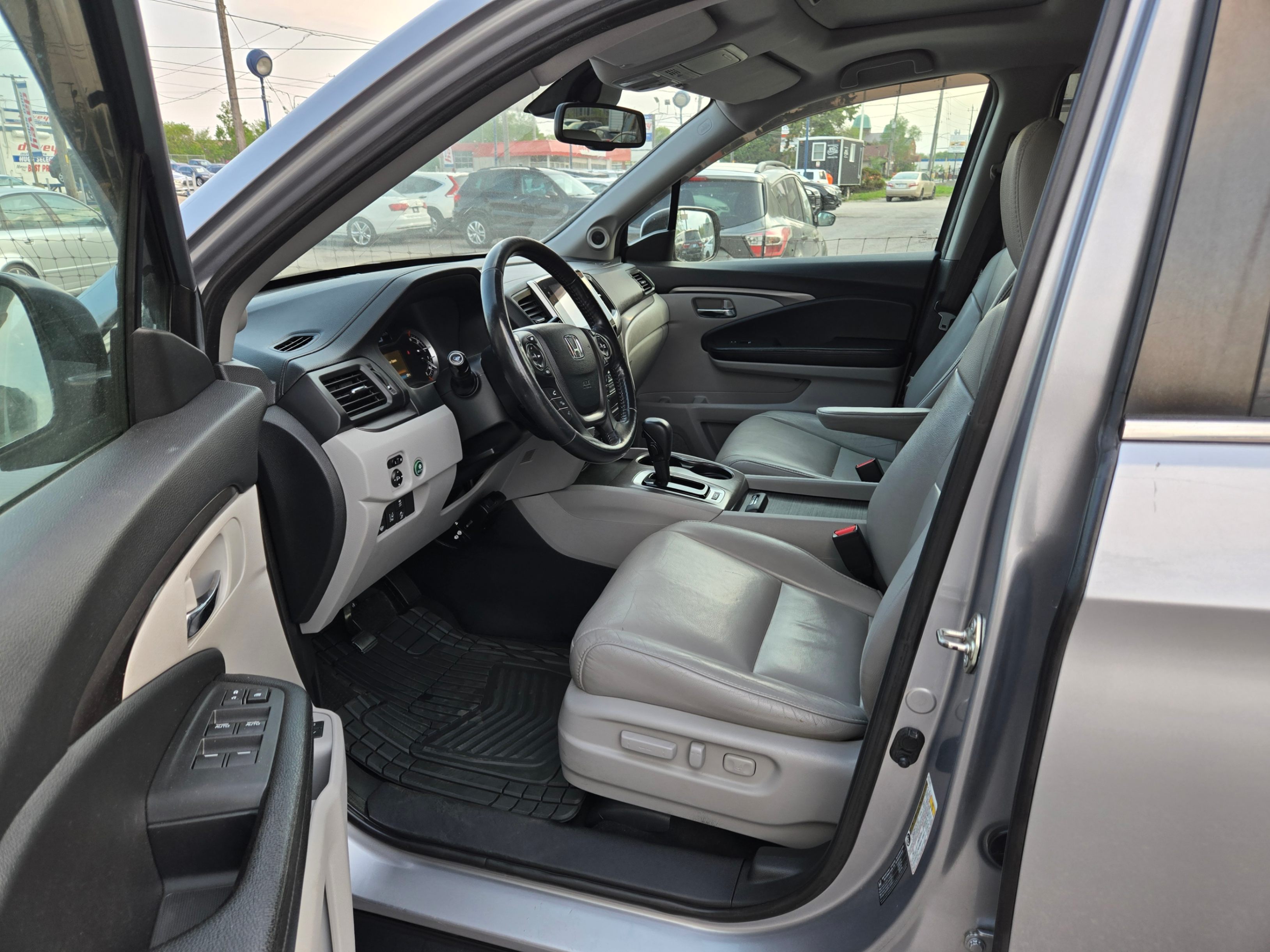/hunsbroauto/2017-Honda-Pilot-1797543458180022.jpg