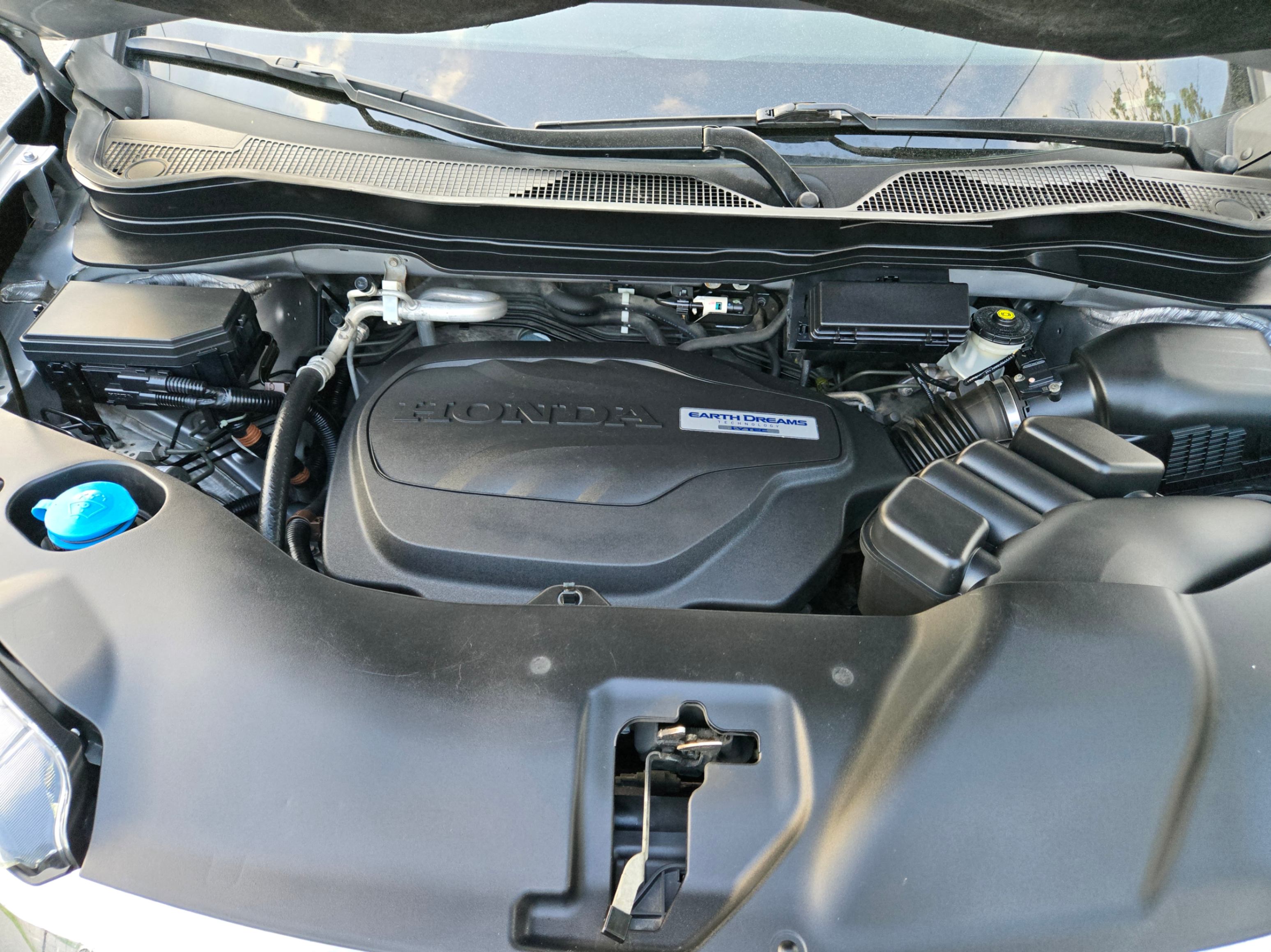 /hunsbroauto/2017-Honda-Pilot-1918742497637136.jpg