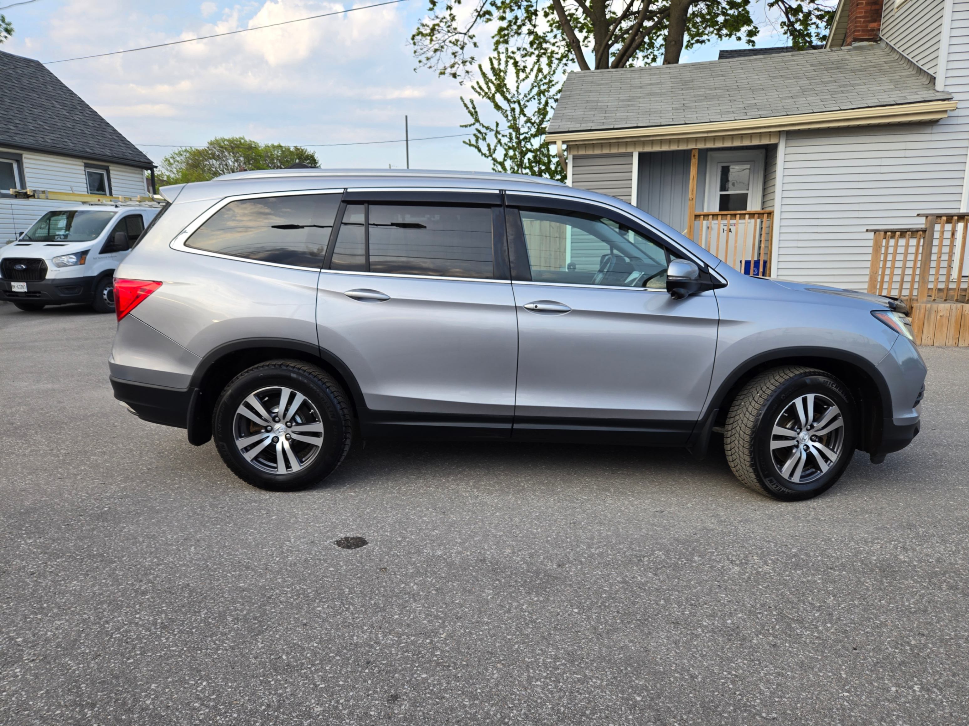 /hunsbroauto/2017-Honda-Pilot-9976616362803303.jpg