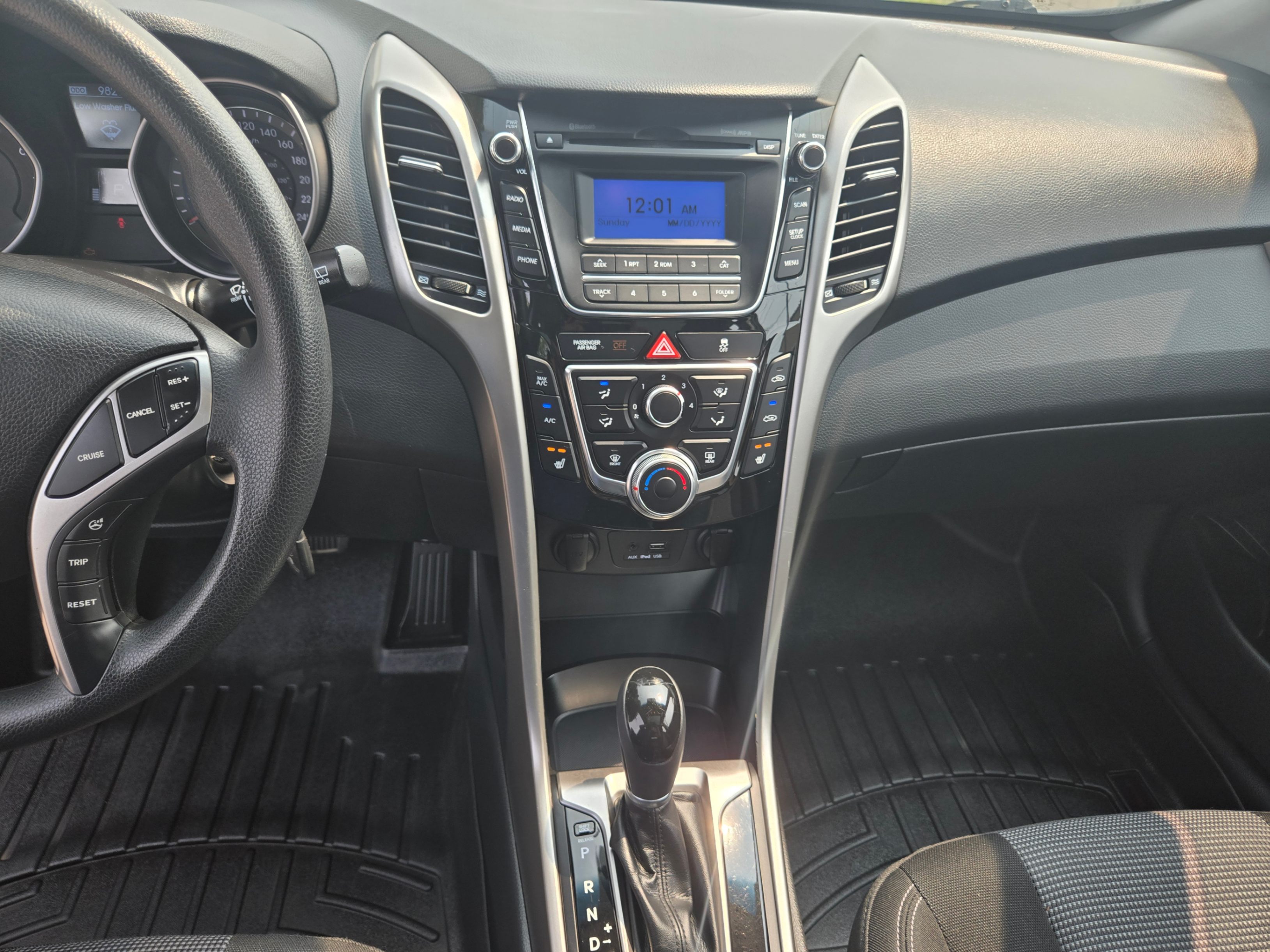 /hunsbroauto/2017-Hyundai-ElantraGT-3556220118167761.jpg