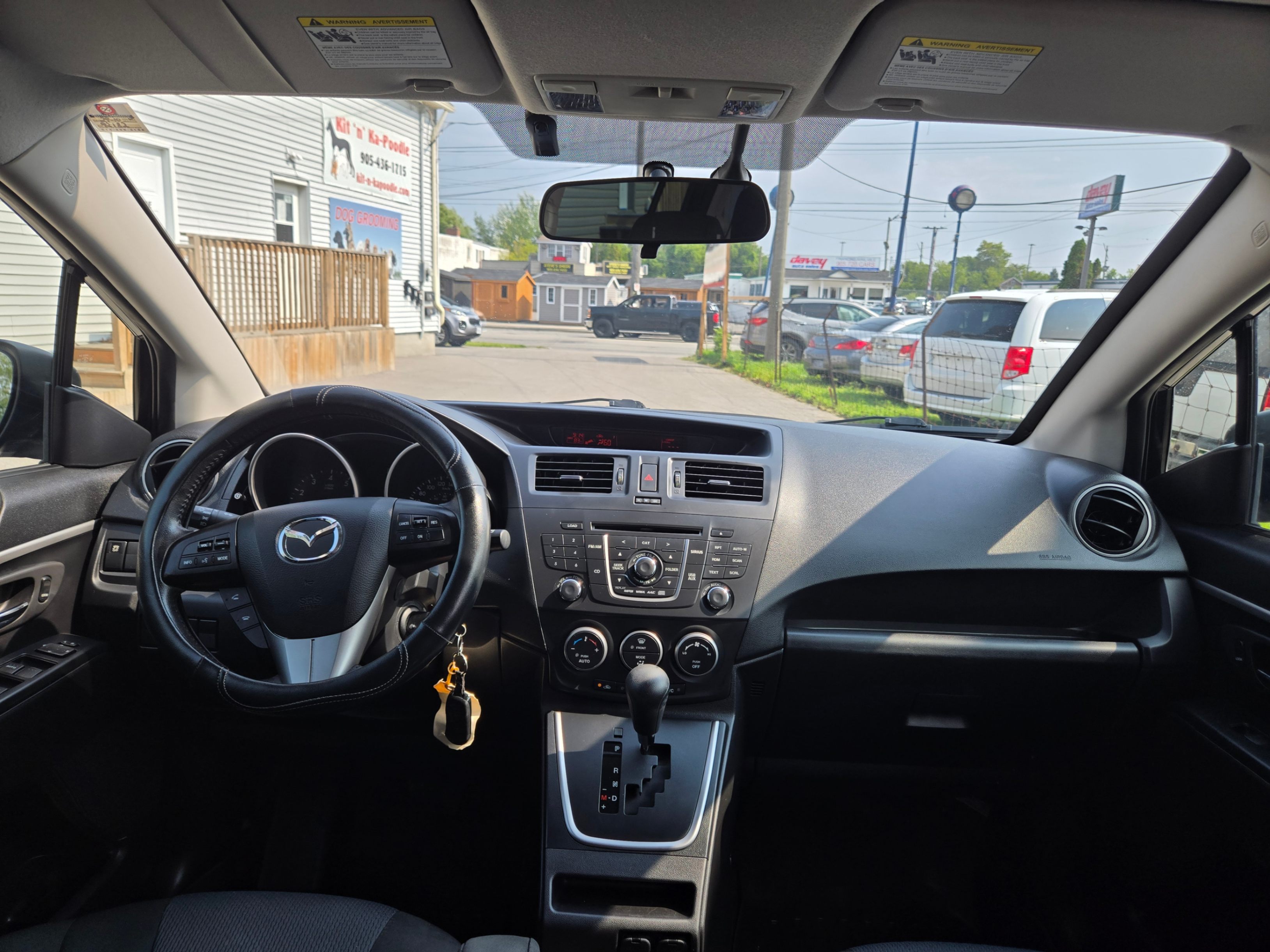 /hunsbroauto/2017-Mazda-Mazda5-089987001103353.jpg