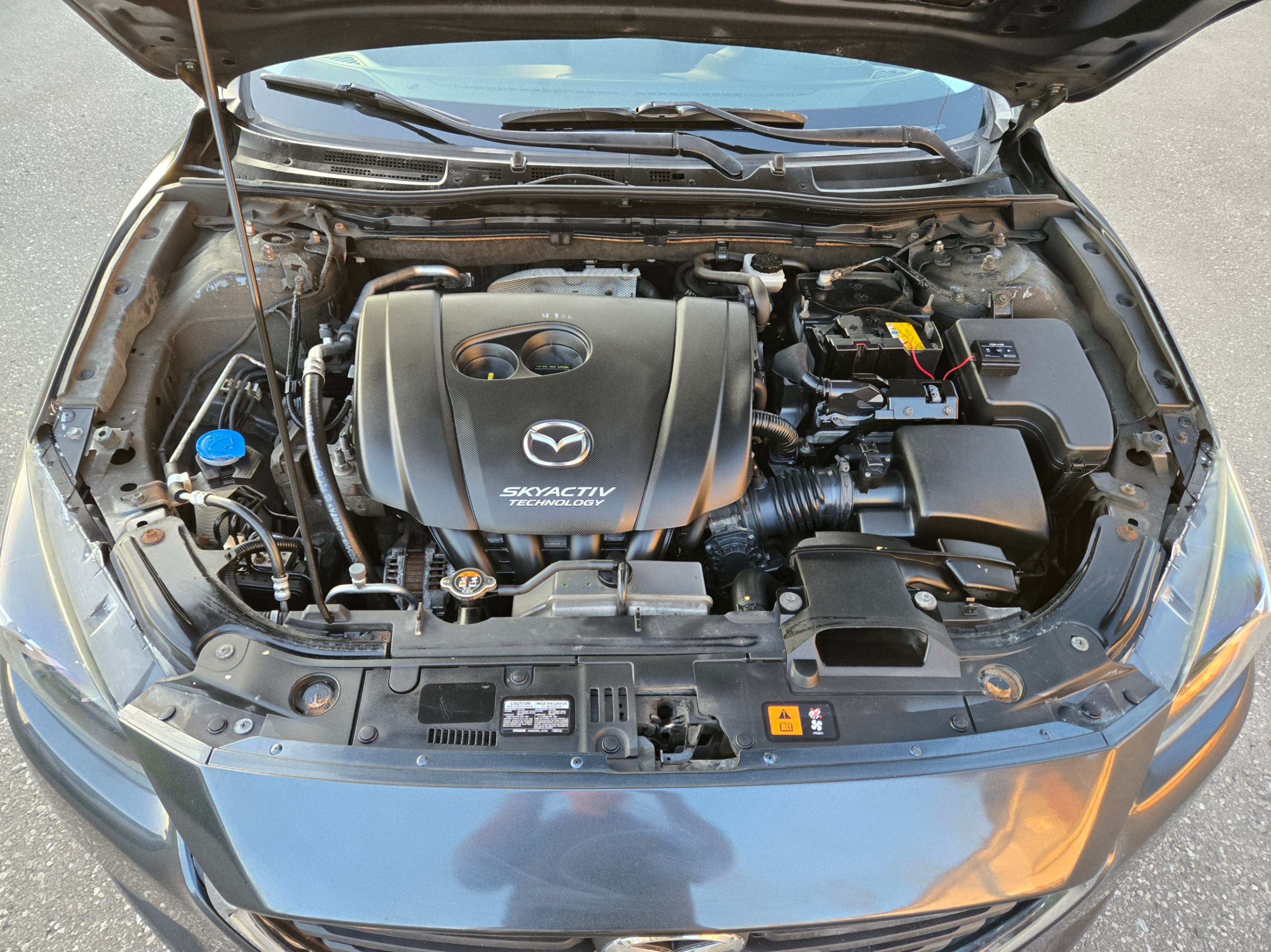 /hunsbroauto/2018-Mazda-Mazda3Sport-416935125570272.jpg