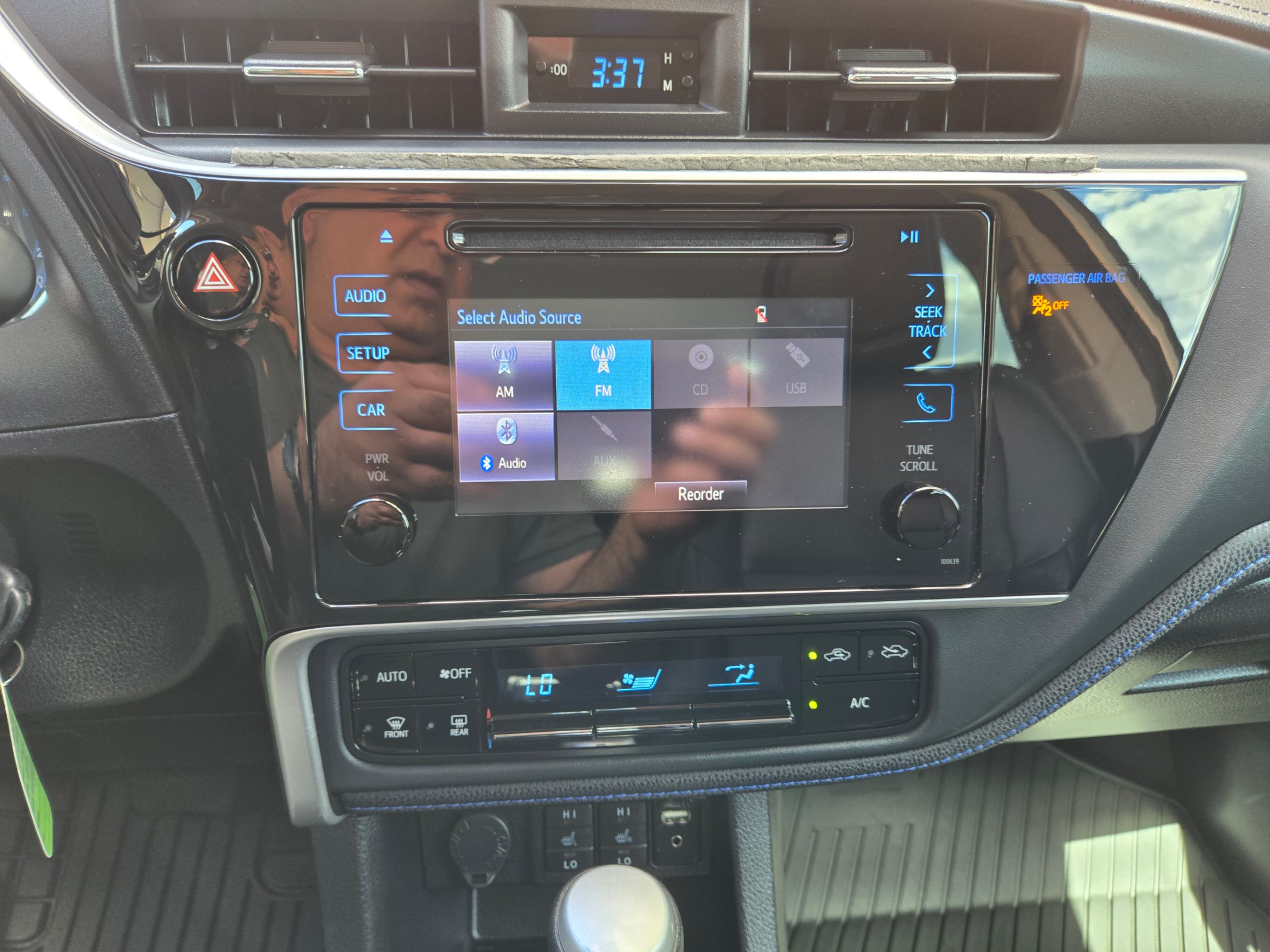 /hunsbroauto/2018-Toyota-Corolla-502287994123751.jpg