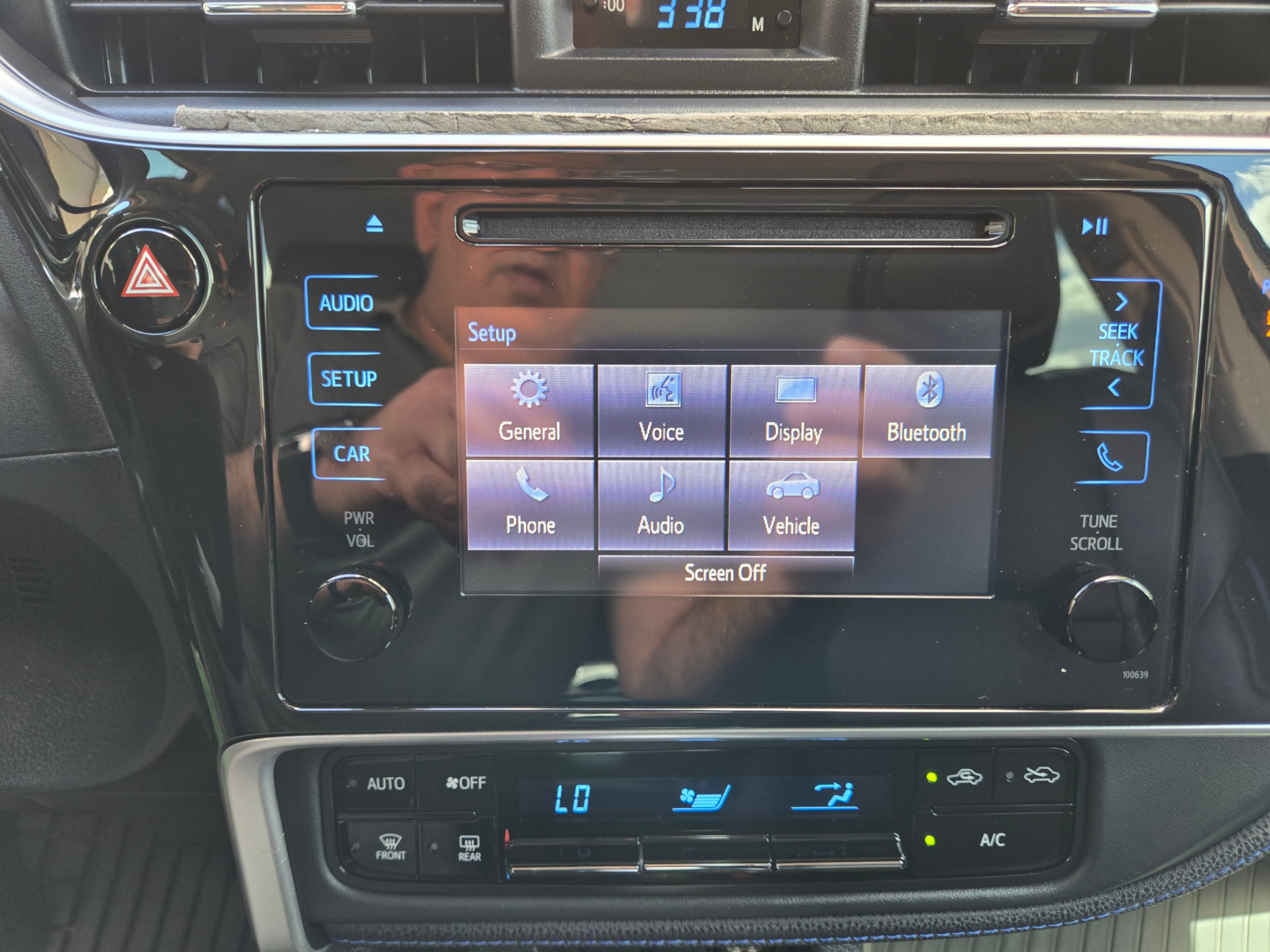 /hunsbroauto/2018-Toyota-Corolla-9395695528461174.jpg