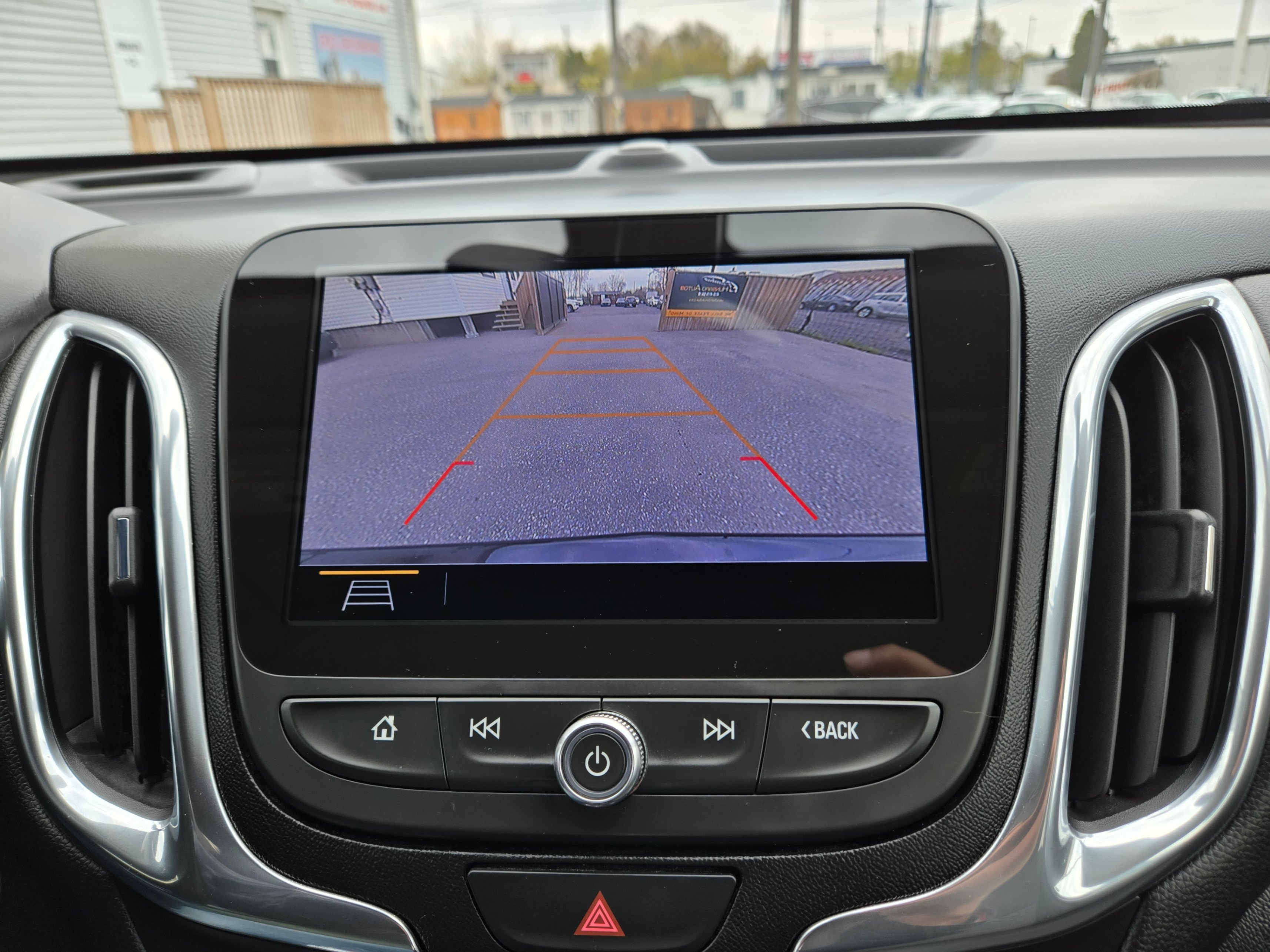 /hunsbroauto/2020-Chevrolet-Equinox-029572659632671305.jpg