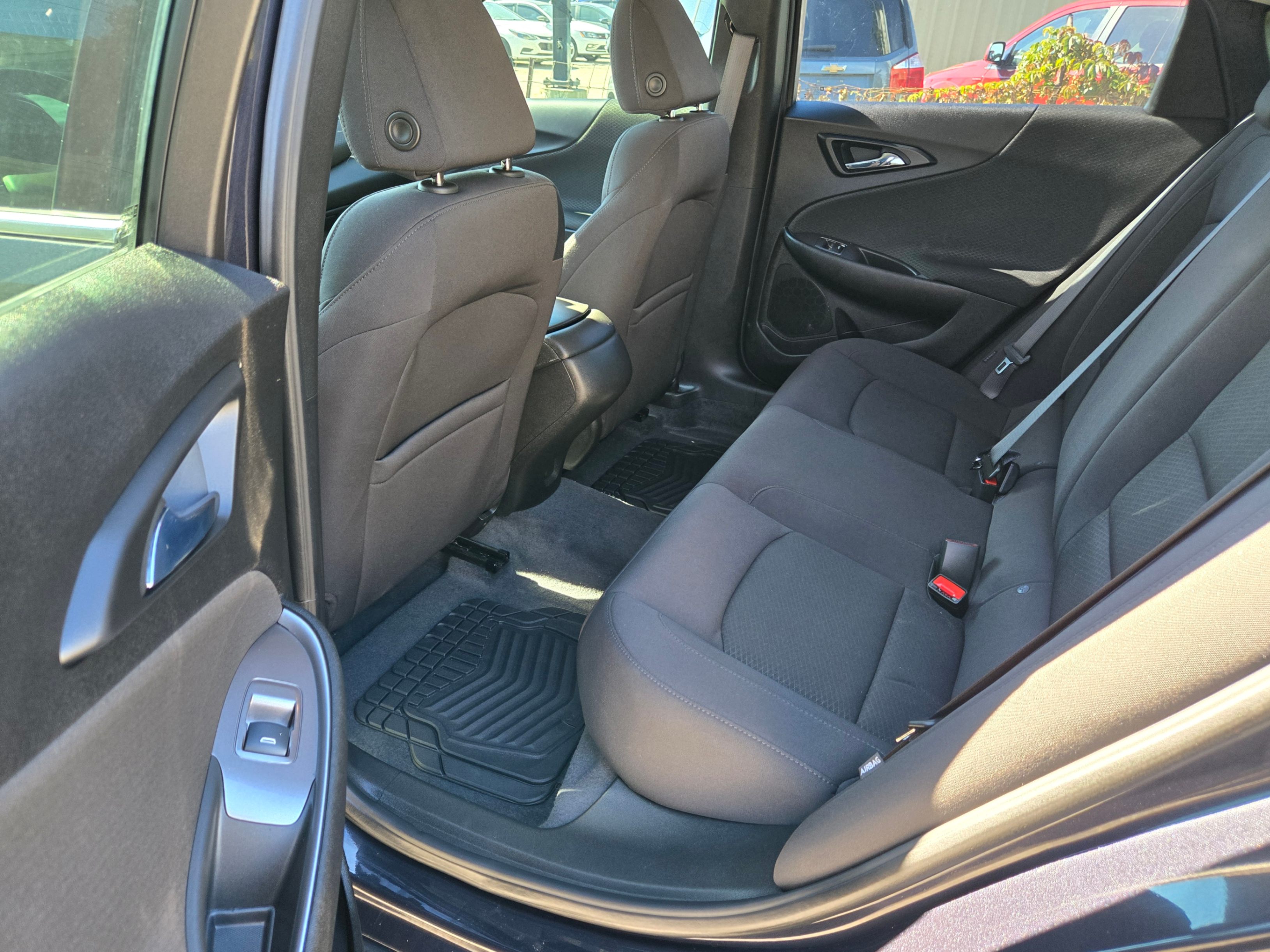 /hunsbroauto/2022-Chevrolet-Malibu-133239281496758.jpg