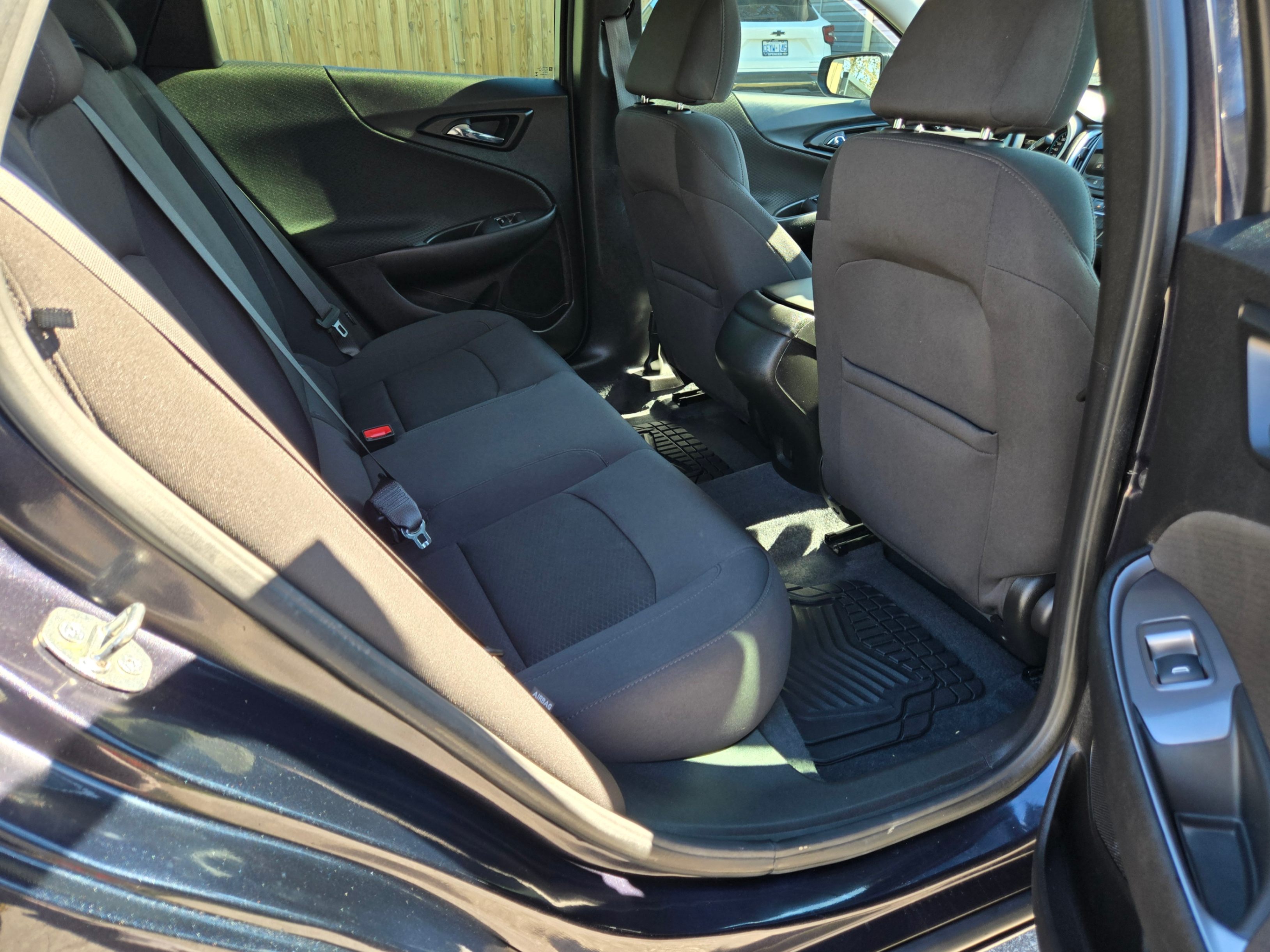 /hunsbroauto/2022-Chevrolet-Malibu-5849376539513758.jpg