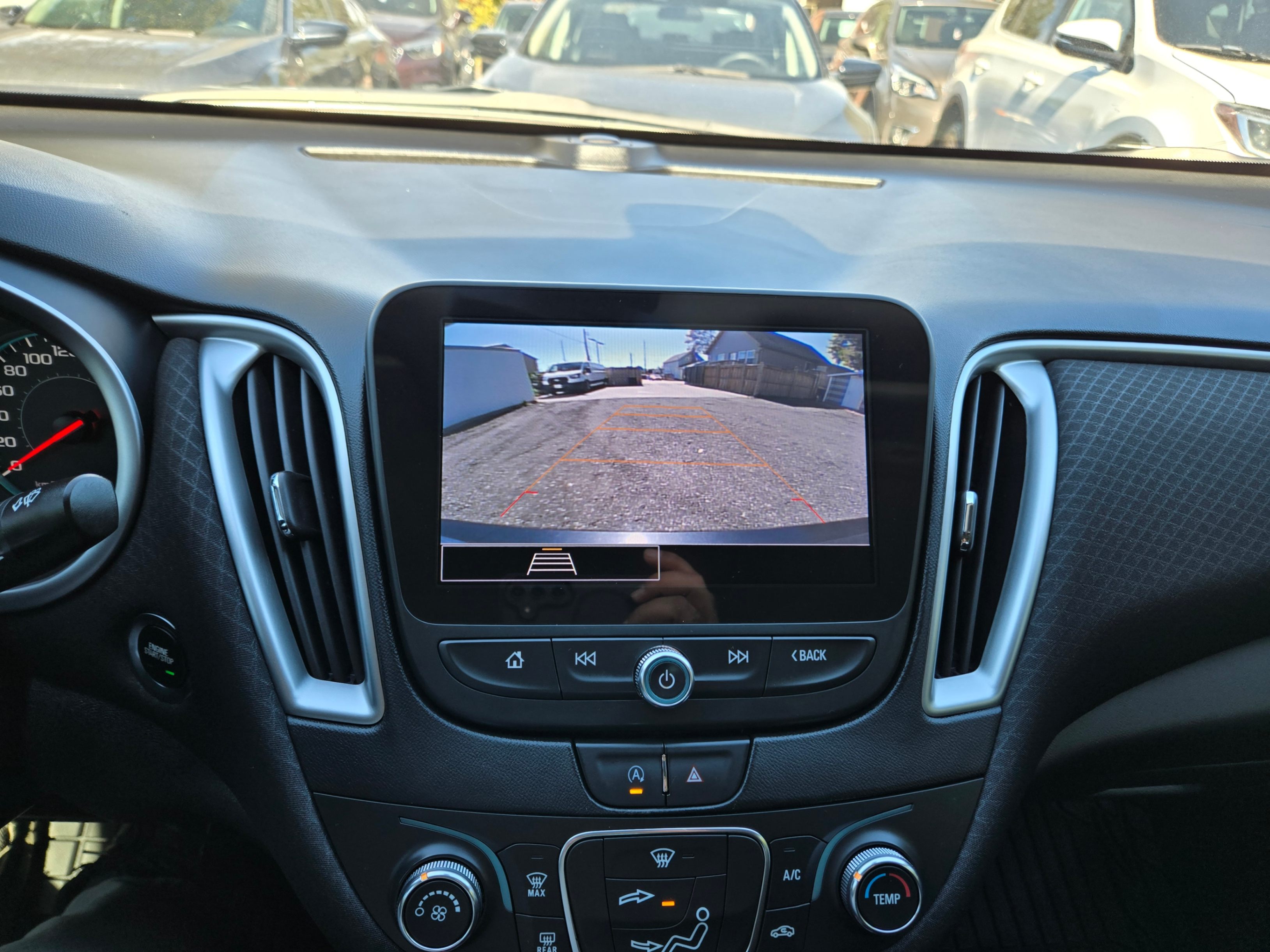 /hunsbroauto/2022-Chevrolet-Malibu-796789129481636.jpg