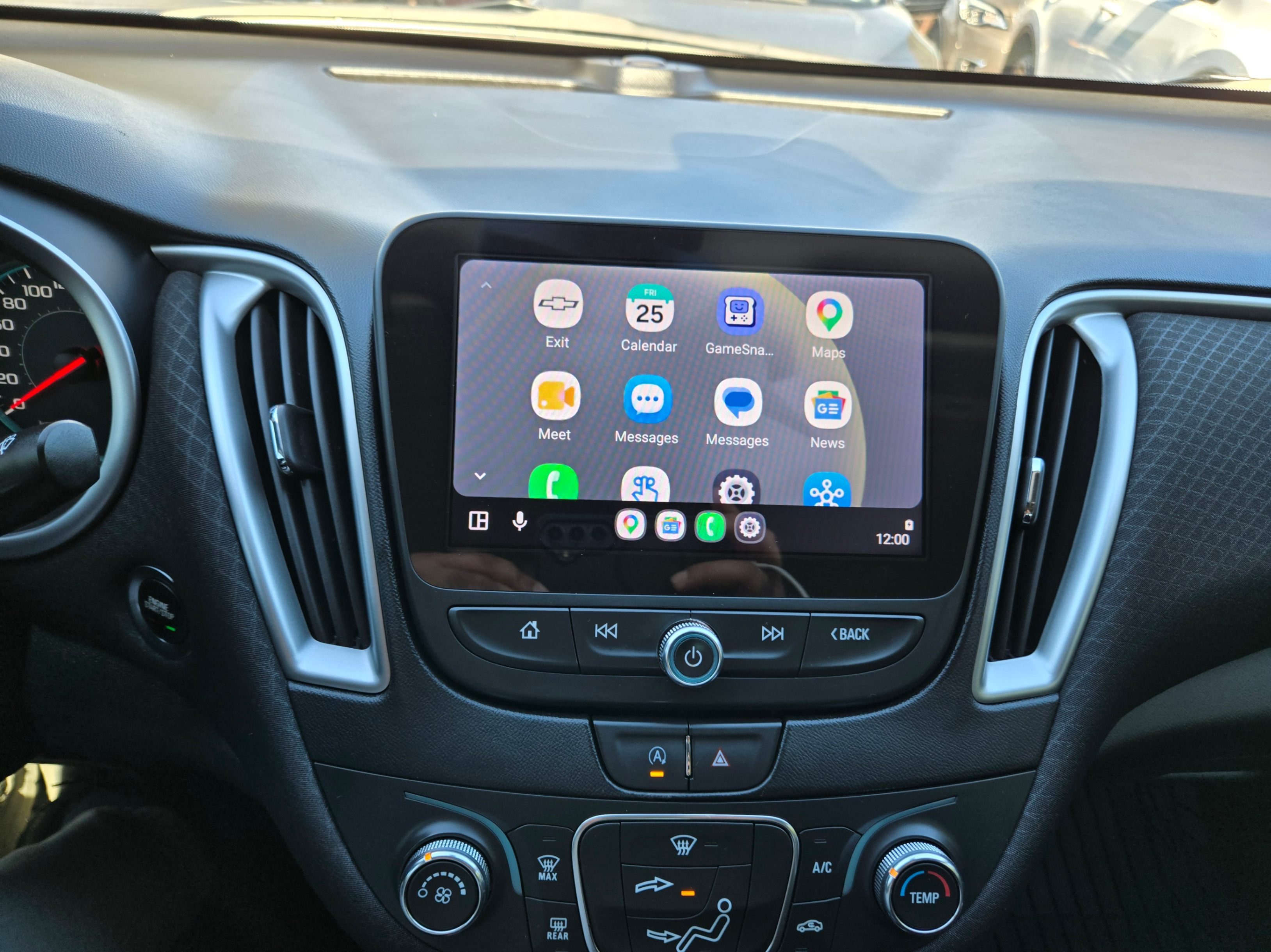 /hunsbroauto/2022-Chevrolet-Malibu-9470557285700352.jpg