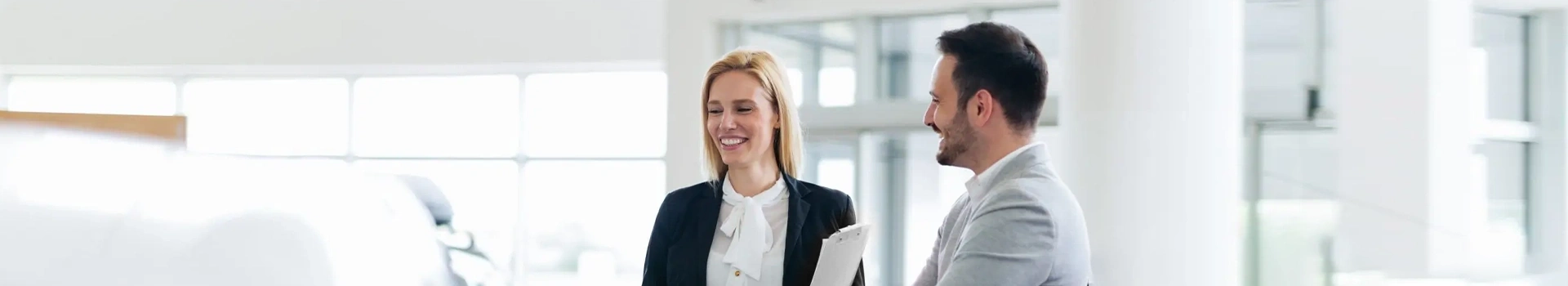 https://hillzcdn.ca/justautosalesinc/13614238112841792-finance_department.webp