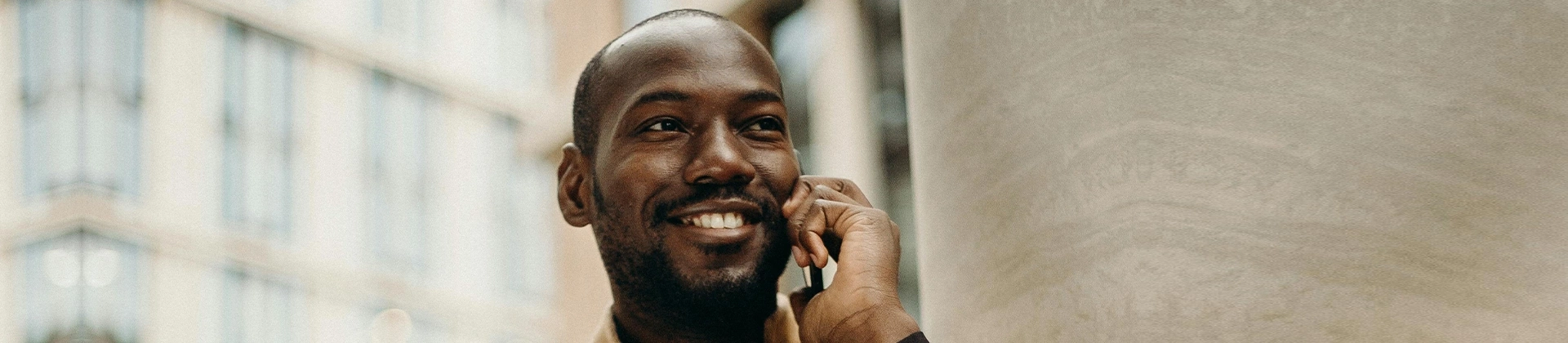 https://hillzcdn.ca/karshelauto/21482313401688669-contact_us.webp