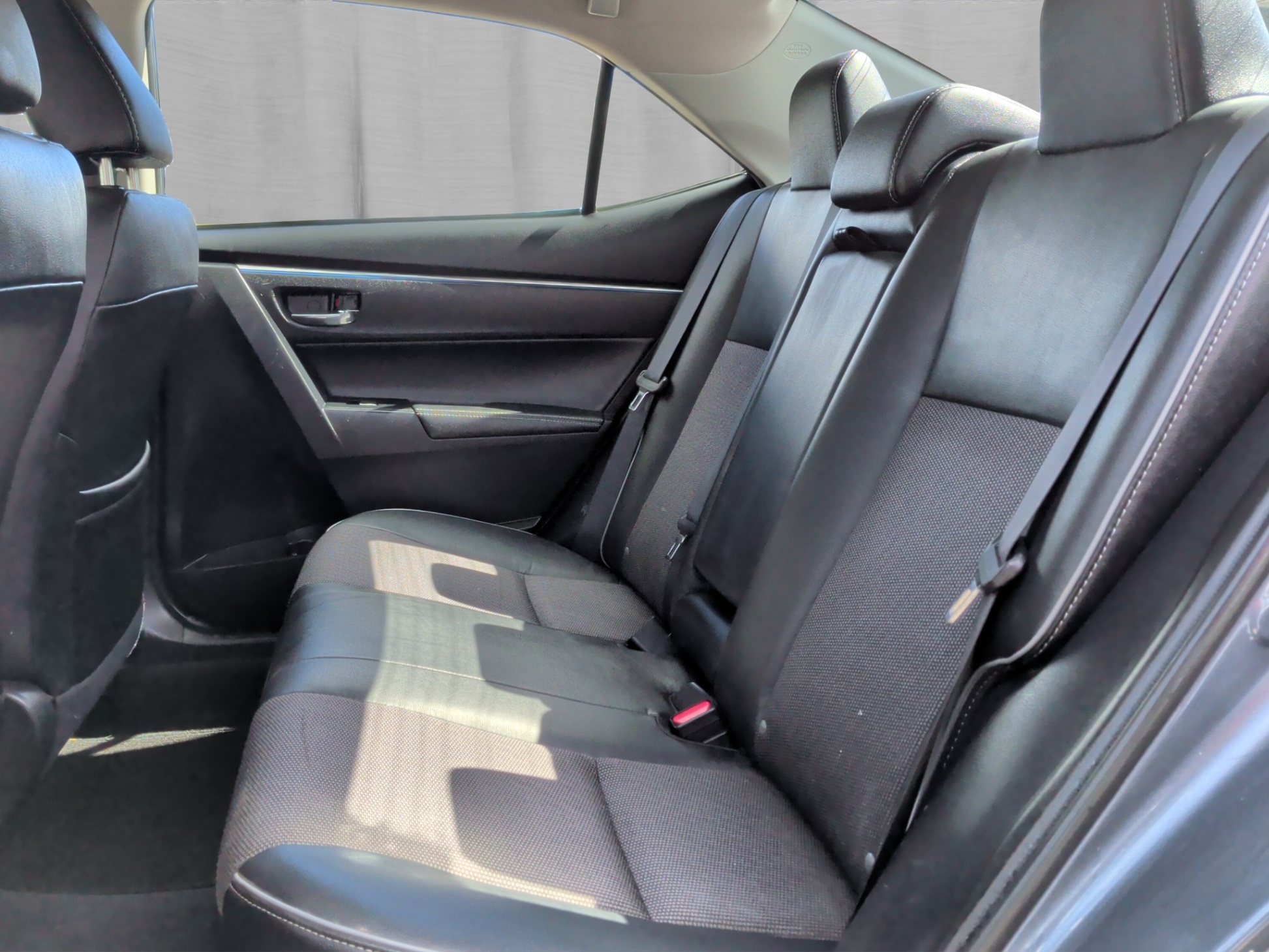 /kingsautoltd/2015-Toyota-Corolla-08062607442413072.jpg