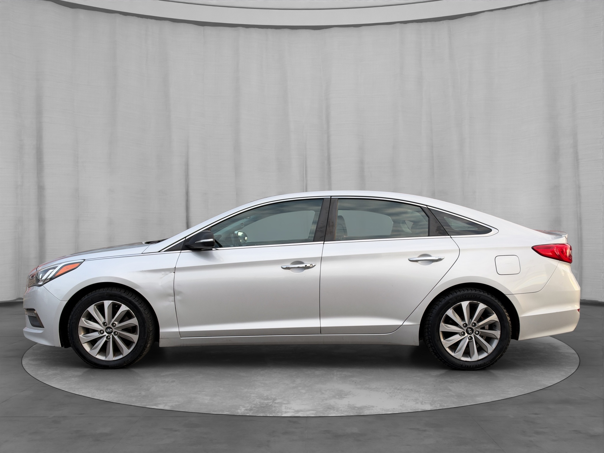 /kingsautoltd/2016-Hyundai-Sonata-2574445450080787.jpg