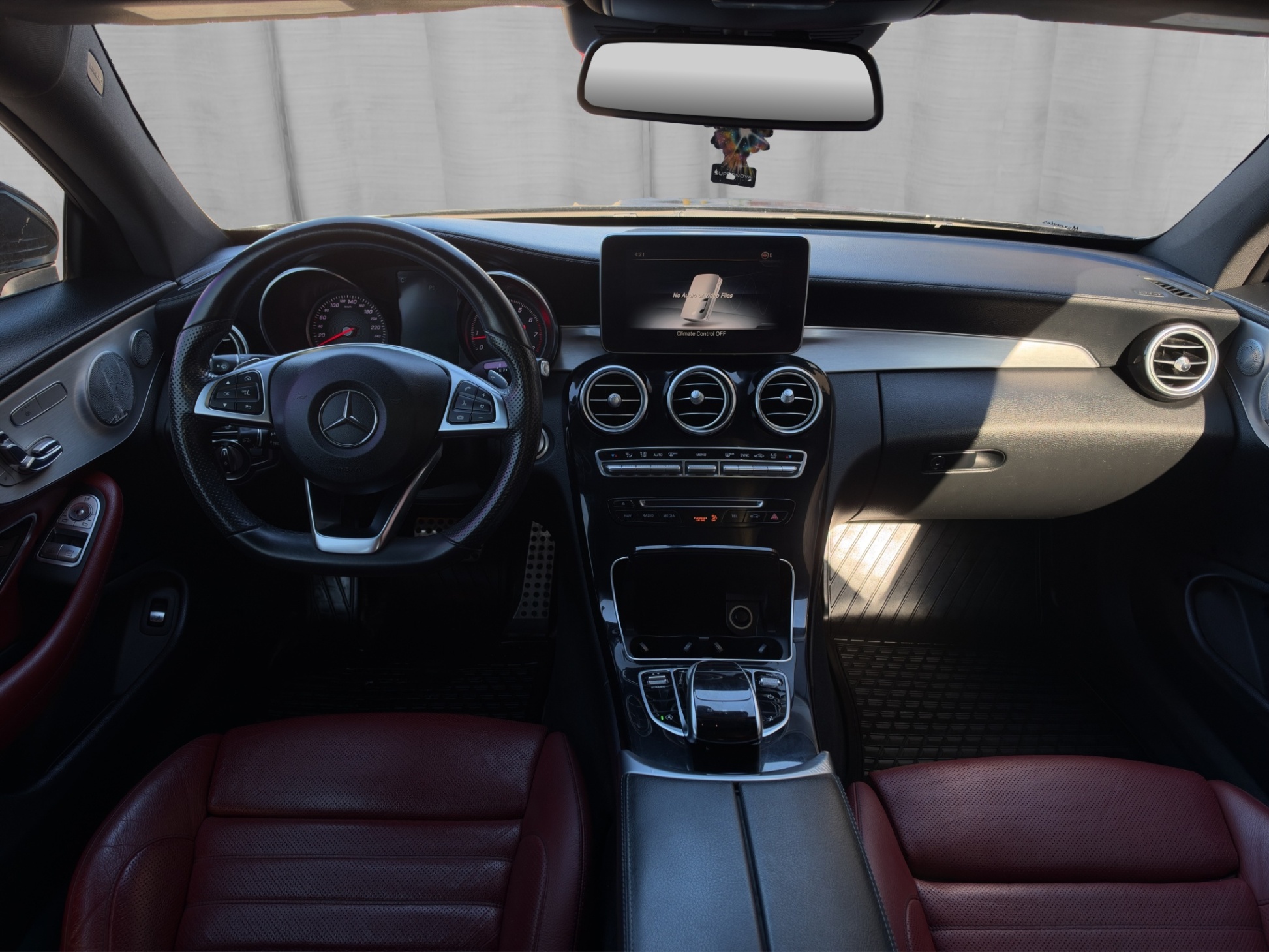 /kingsautoltd/2017-Mercedes-Benz-C-Class-4371332685908964.jpg