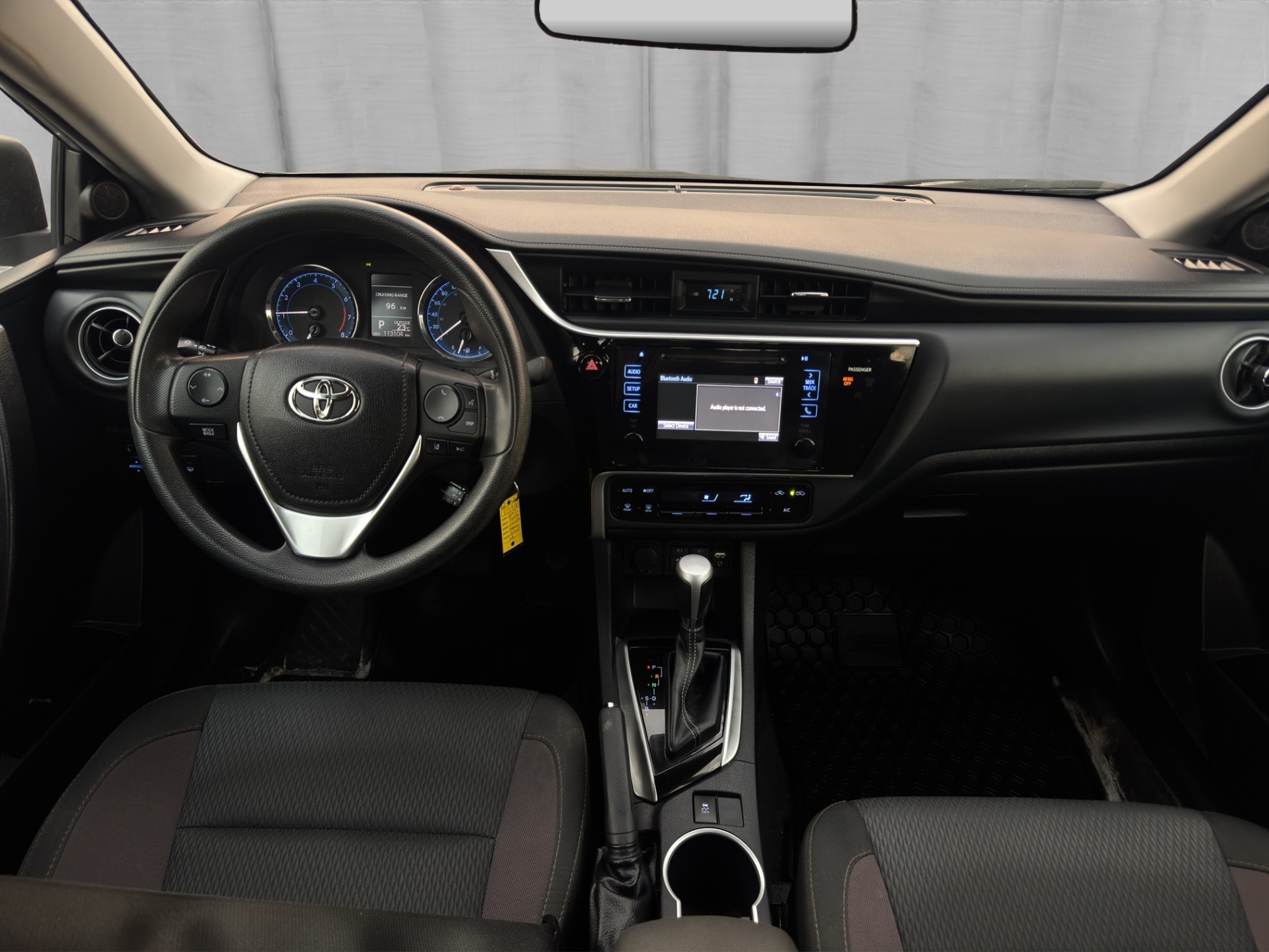 /kingsautoltd/2017-Toyota-Corolla-07262372090915026.jpg