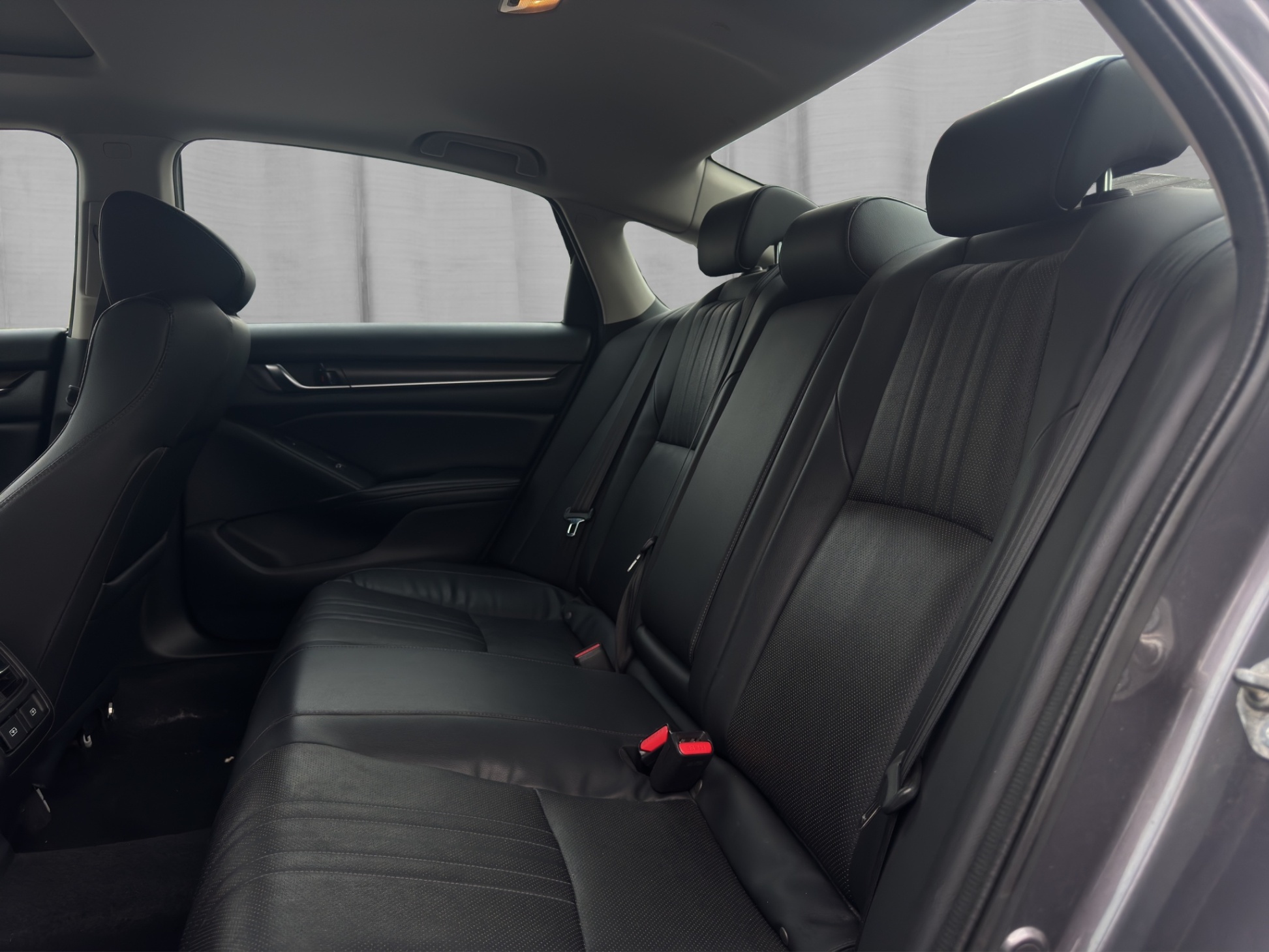 /kingsautoltd/2018-Honda-Accord-8697459951435735.jpg