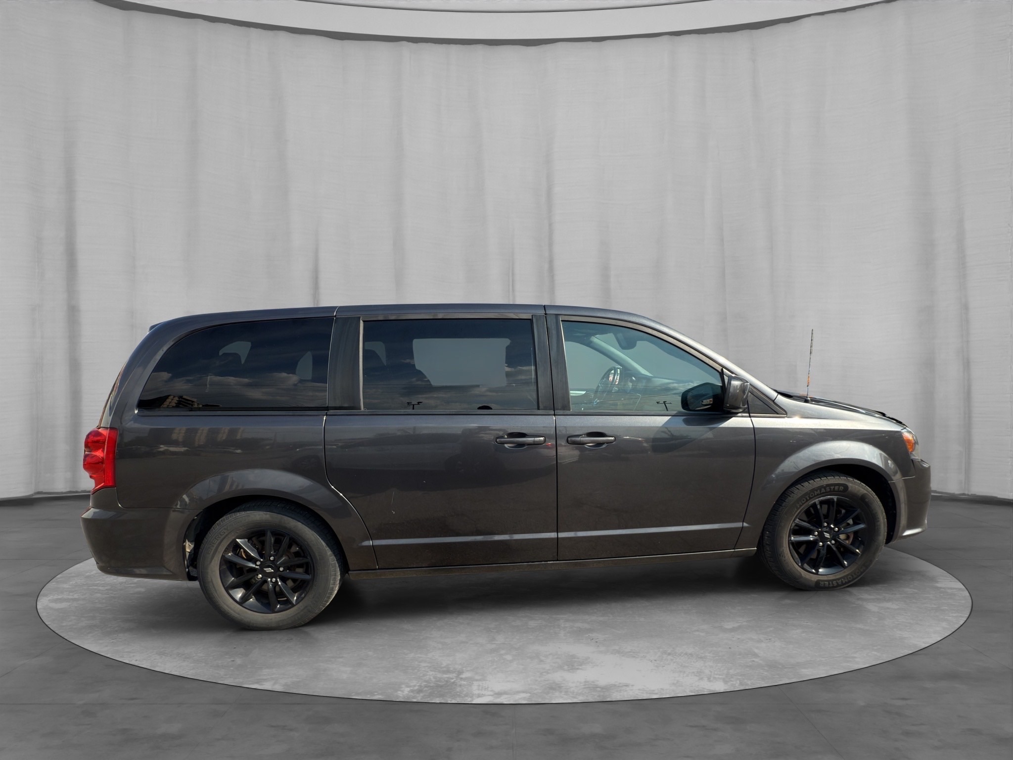 /kingsautoltd/2019-Dodge-GrandCaravan-35695914261642336.jpg