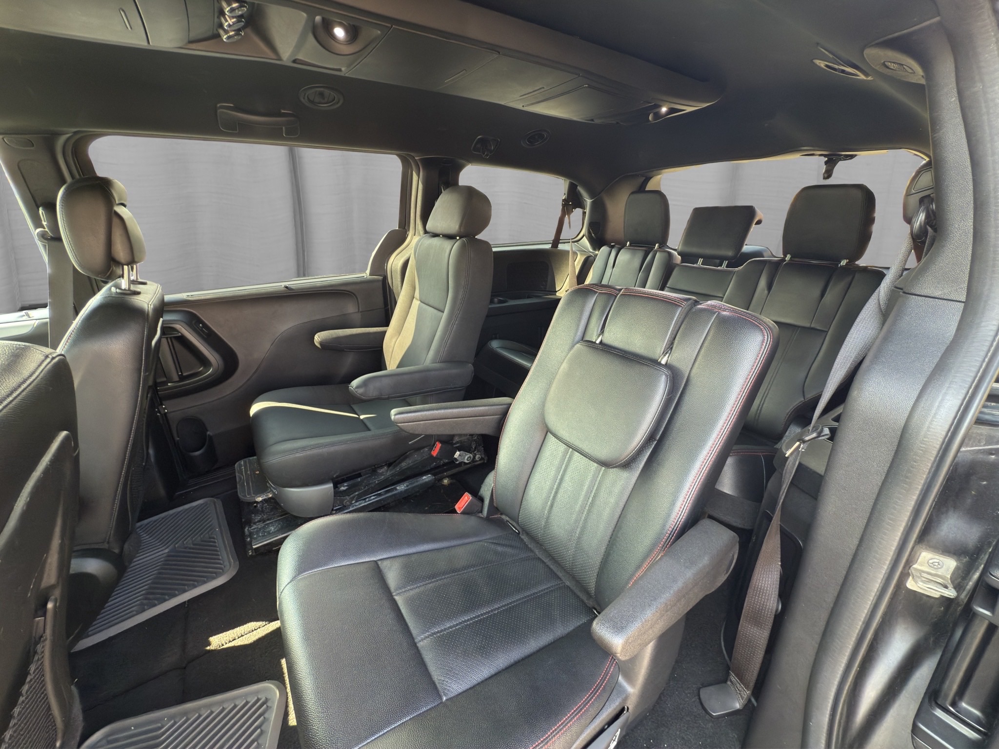 /kingsautoltd/2019-Dodge-GrandCaravan-4774677239354994.jpg