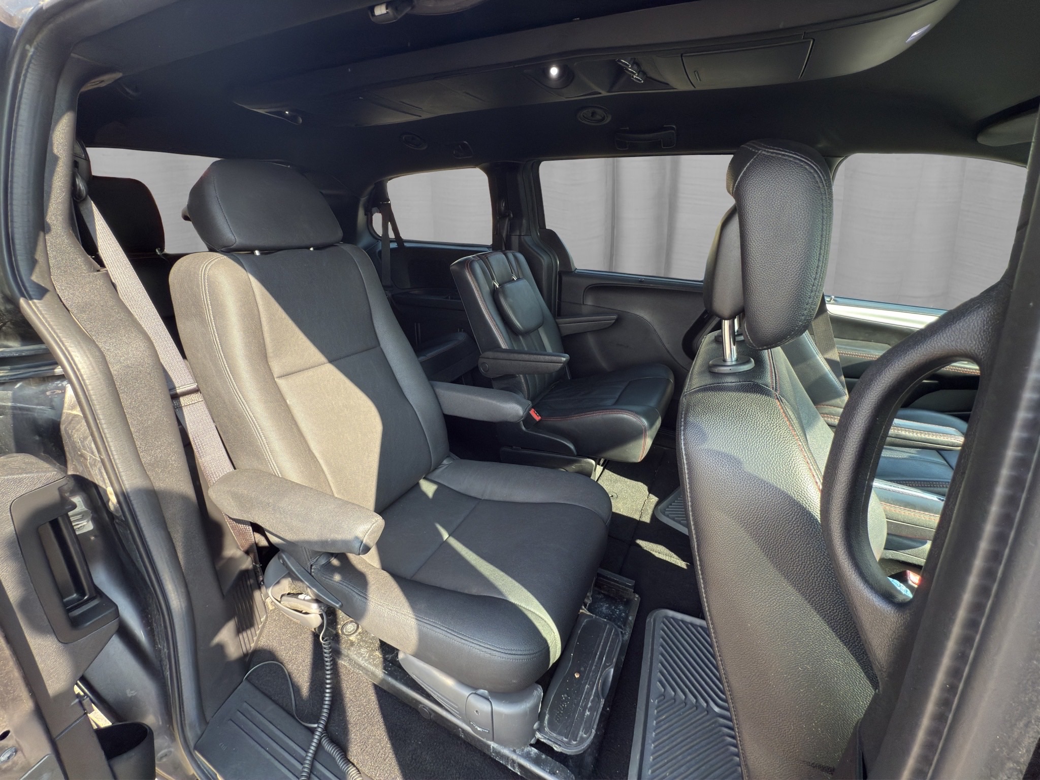 /kingsautoltd/2019-Dodge-GrandCaravan-9373666274666661.jpg