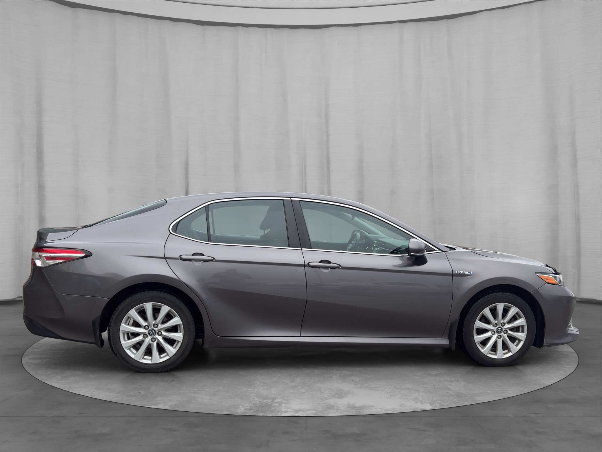 /kingsautoltd/2019-Toyota-Camry-1428213053765448.jpg