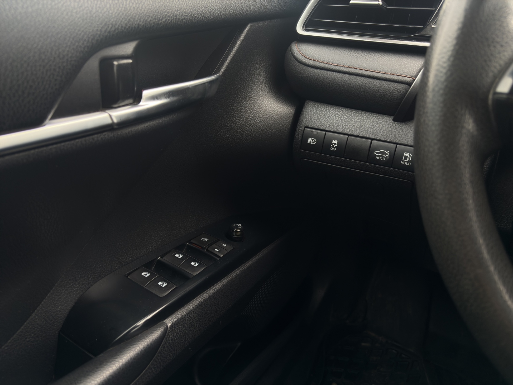 /kingsautoltd/2019-Toyota-Camry-7121248346563334.jpg