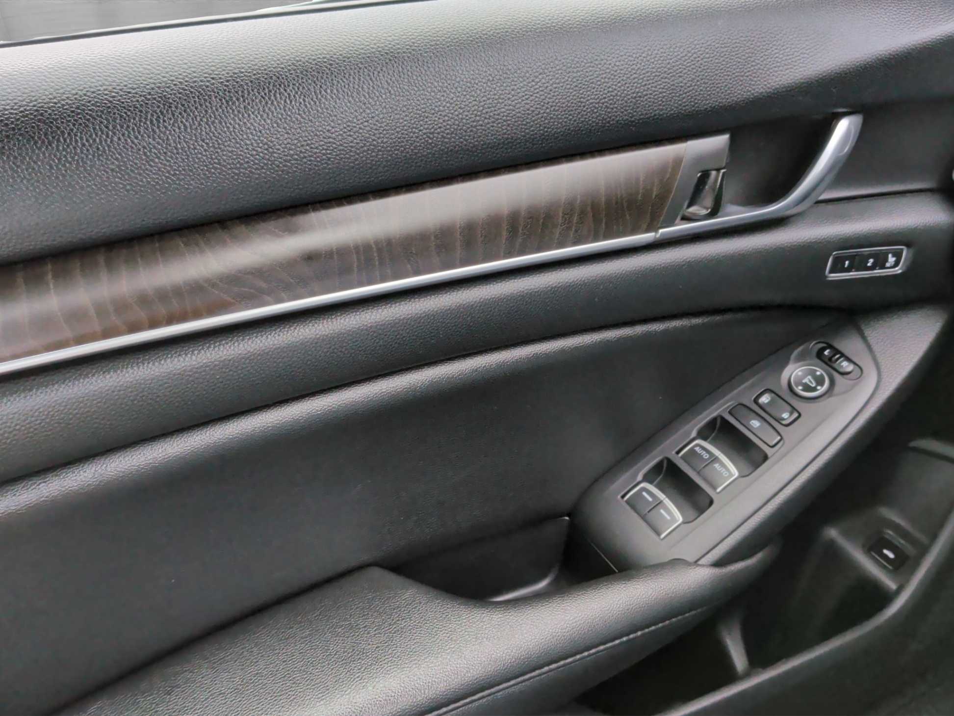 /kingsautoltd/2021-Honda-Accord-6973570835261773.jpg