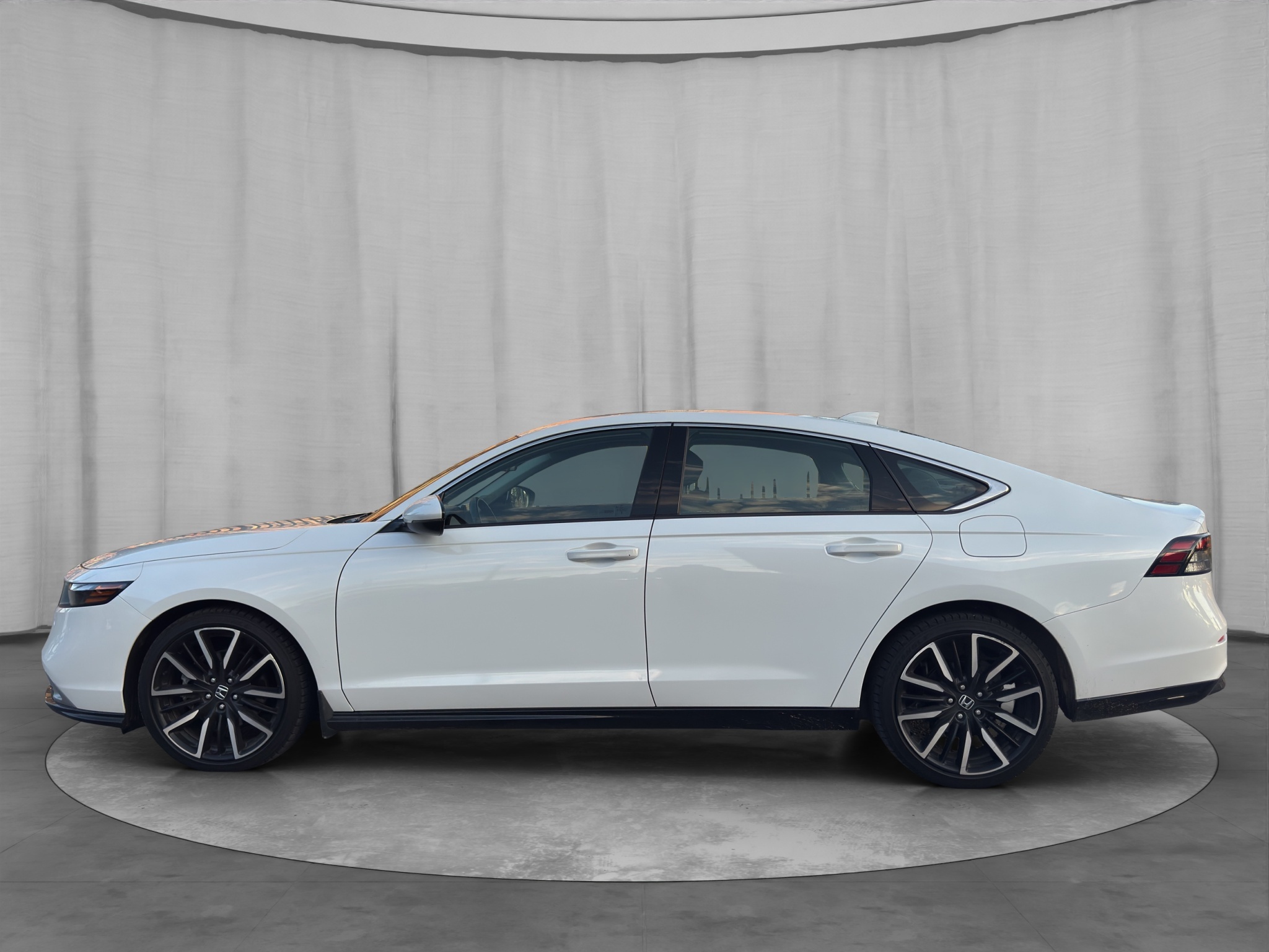 /kingsautoltd/2024-Honda-Accord-1406351727756583.jpg
