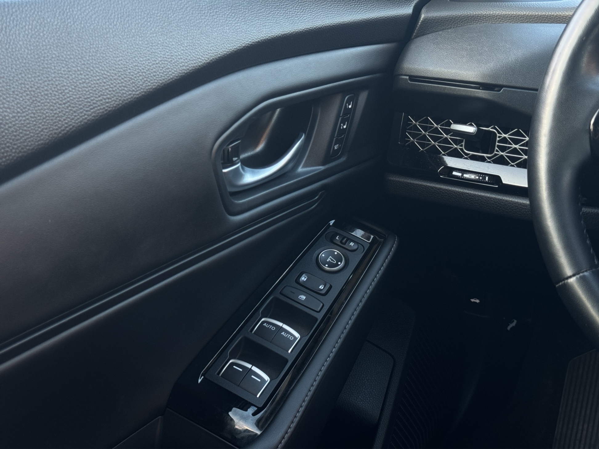 /kingsautoltd/2024-Honda-Accord-5884321843622795.jpg