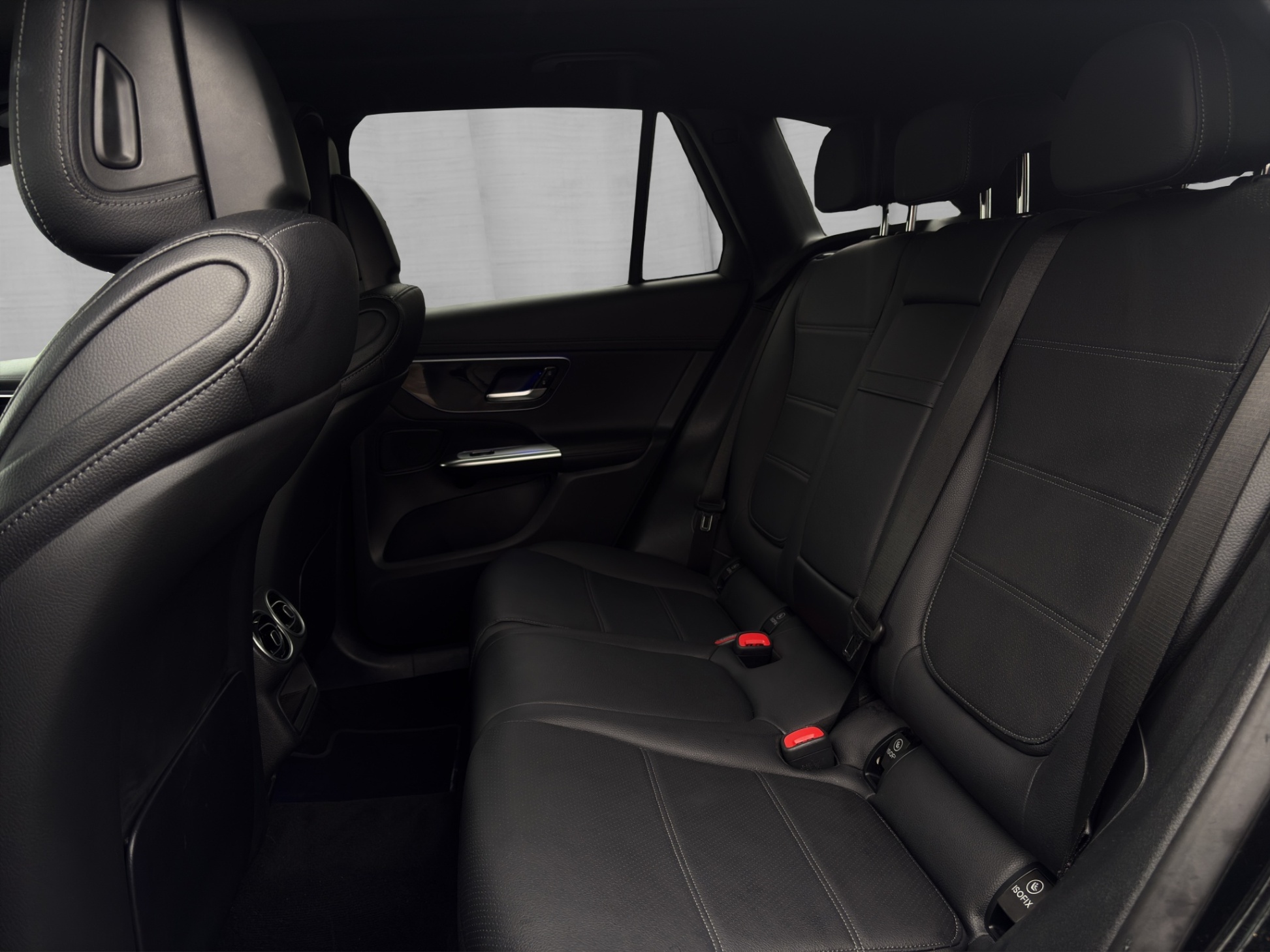 /kingsautoltd/2024-Mercedes-Benz-GLC-Class-25289817442647644.jpg