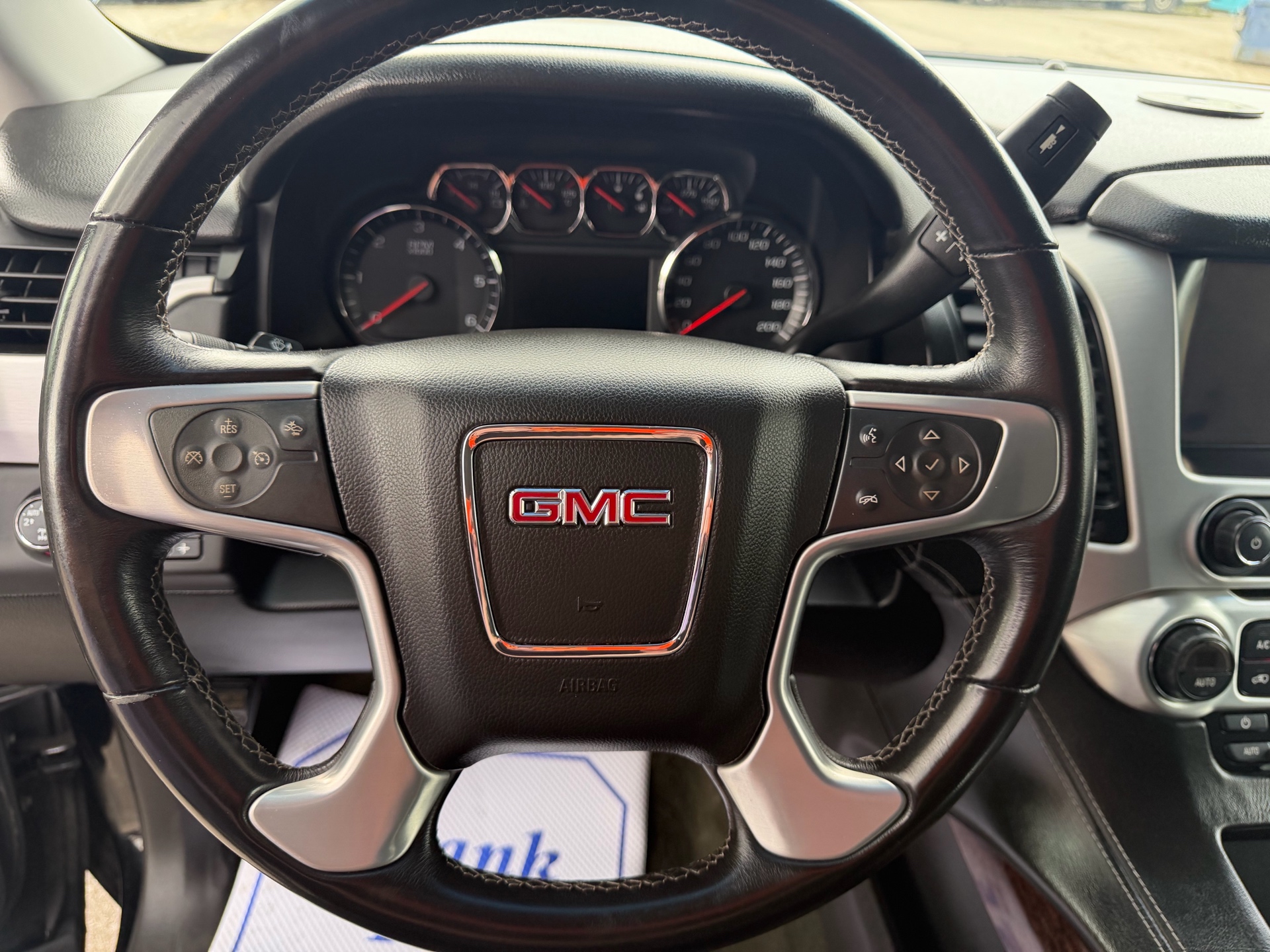 /klautosales/2015-GMC-YukonXL-37309859947231994.jpg