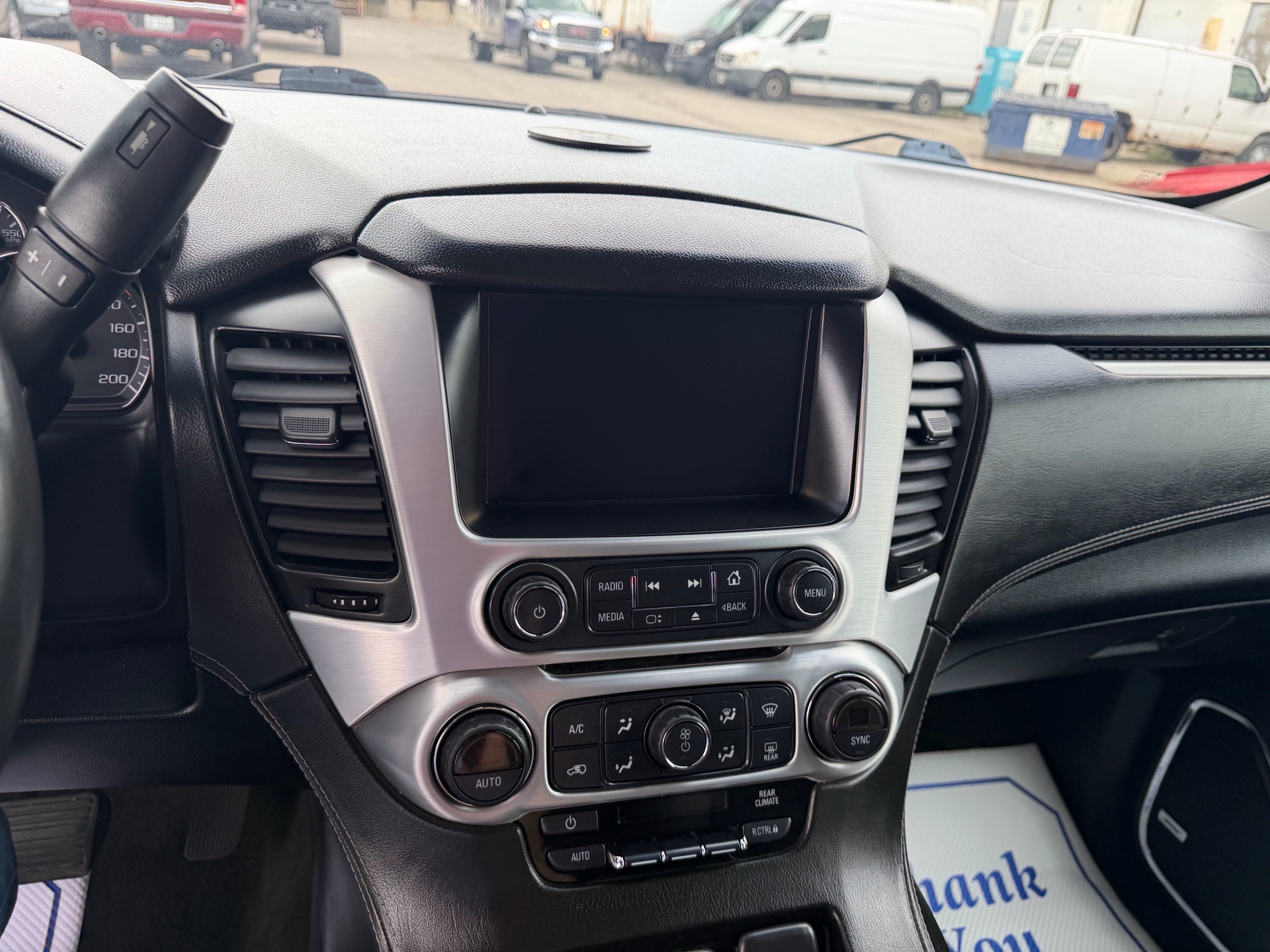/klautosales/2015-GMC-YukonXL-4634549257924261.jpg