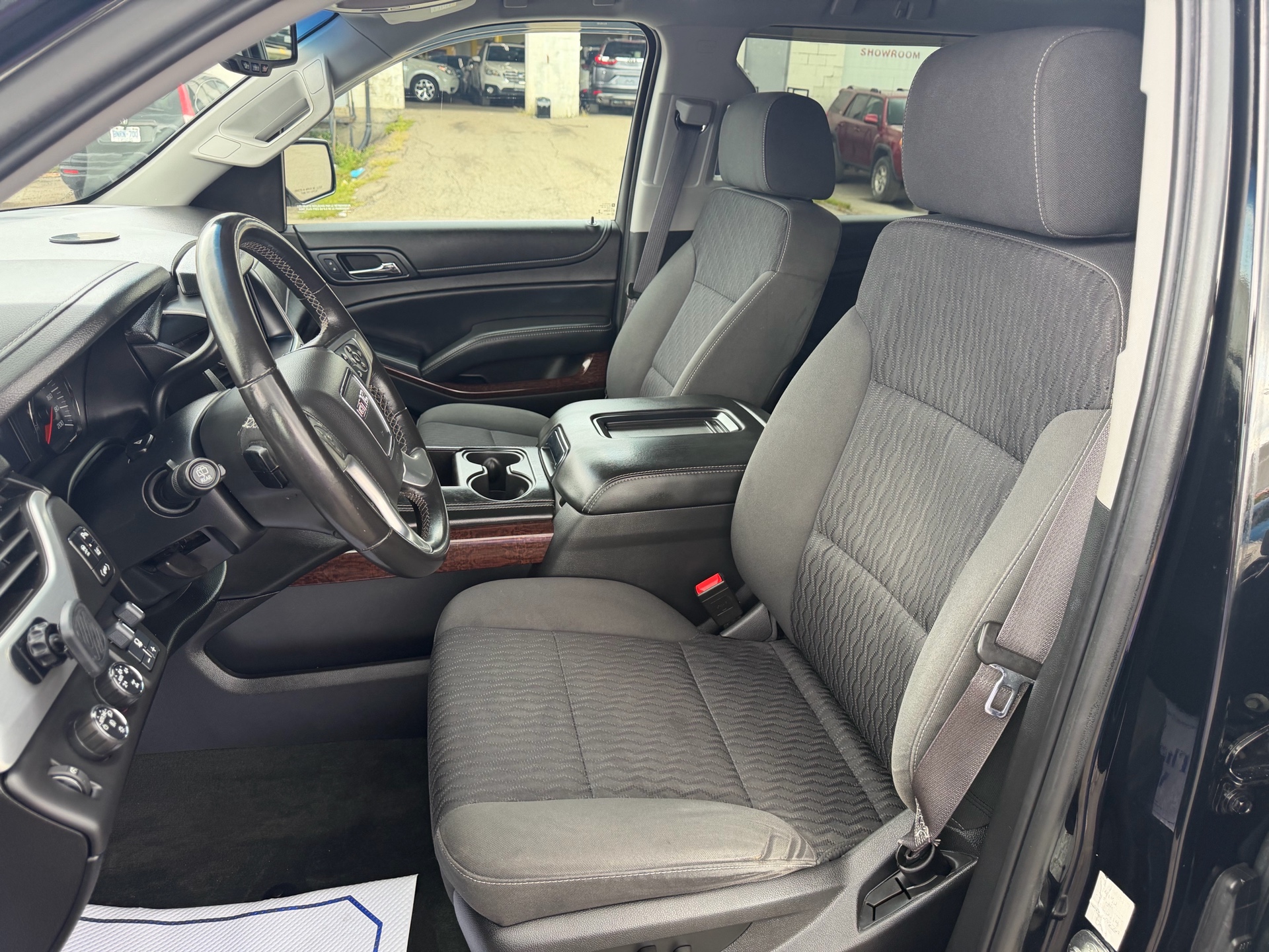 /klautosales/2015-GMC-YukonXL-7777673987625773.jpg