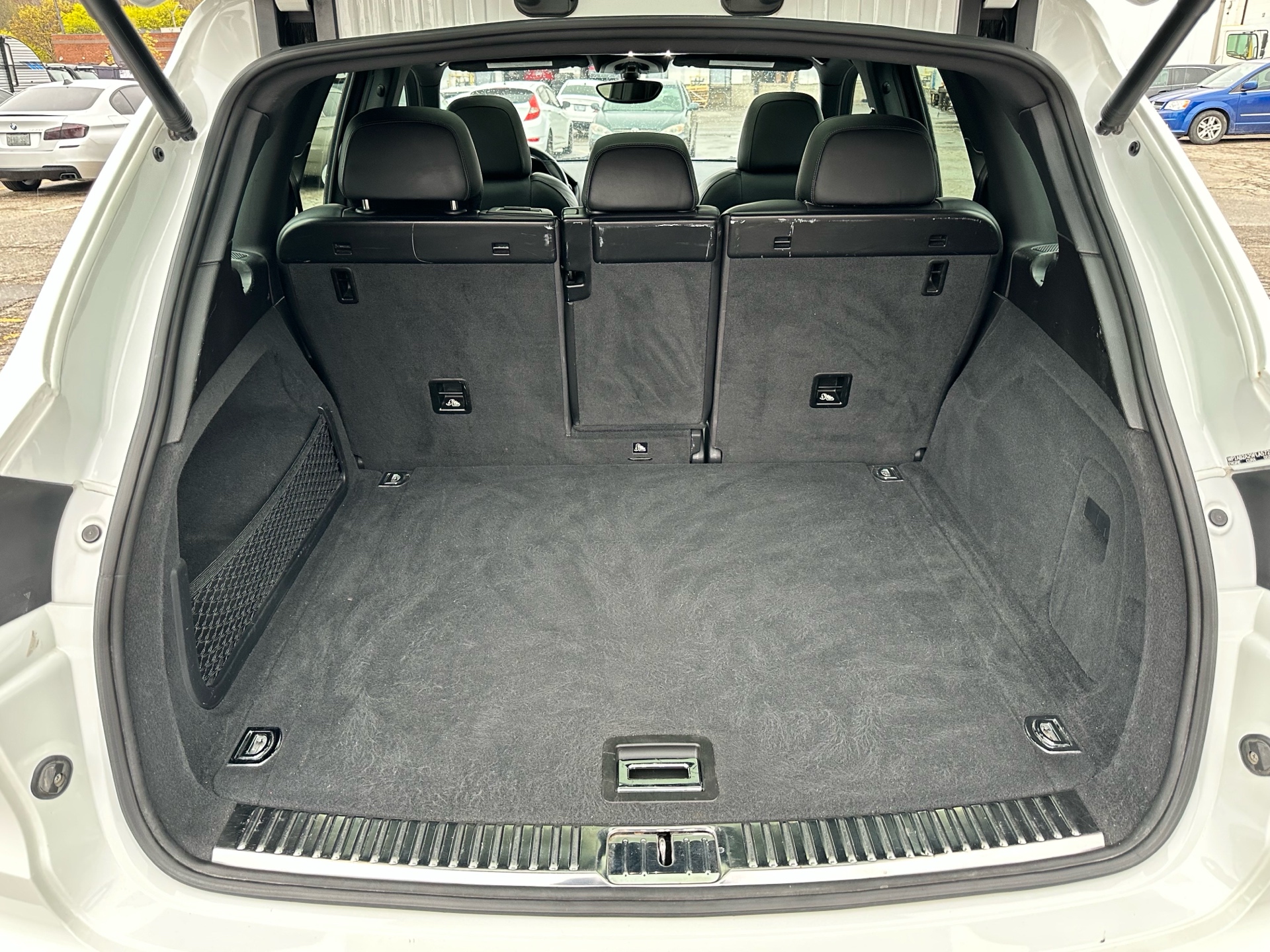 /klautosales/2015-Porsche-Cayenne-8975381283746944.jpg