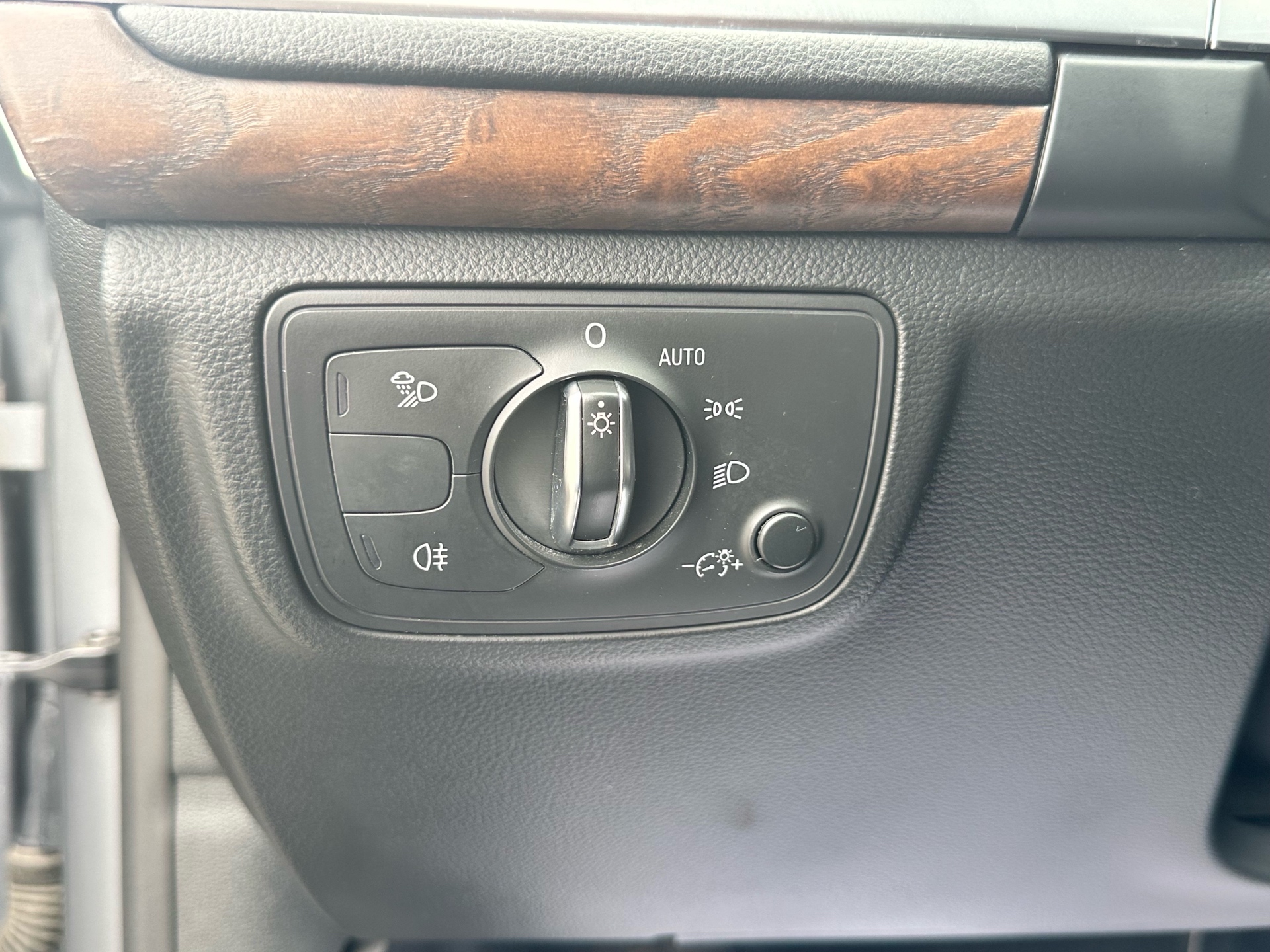 /klautosales/2016-Audi-A7-6977433521751657.jpg