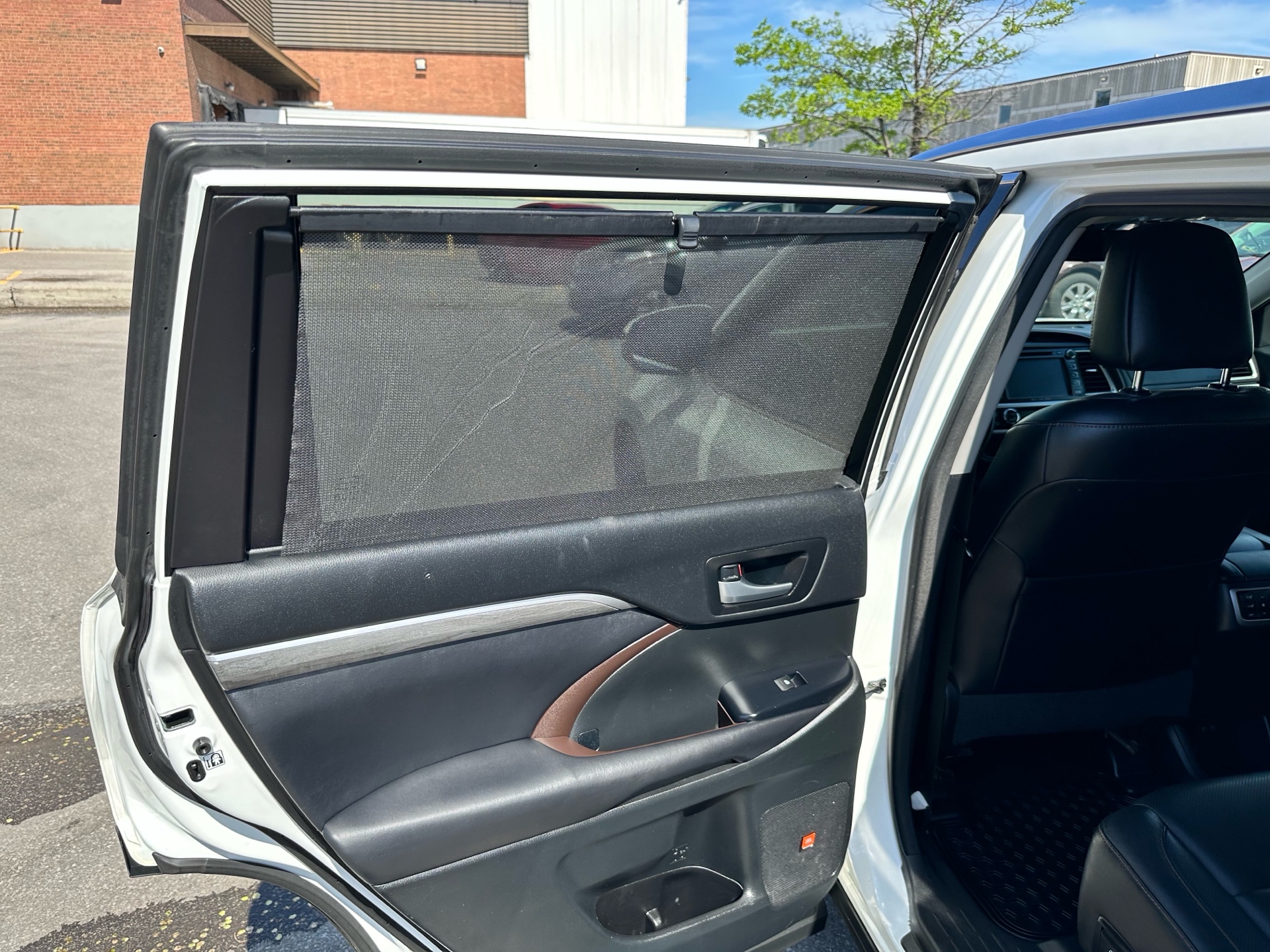 /klautosales/2017-Toyota-Highlander-5308673052403923.jpg