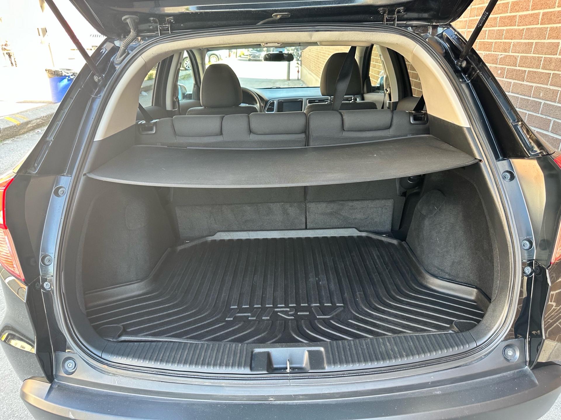 /klautosales/2018-Honda-HR-V-8842016411003912.jpg